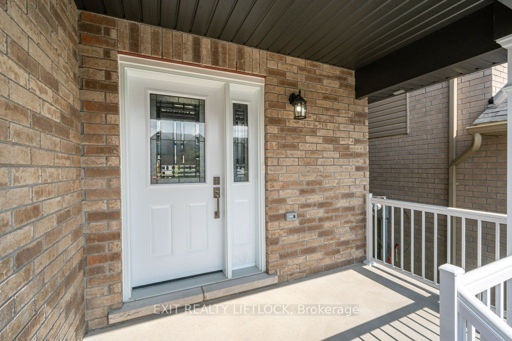 238 O'neil Street Property Photo 2