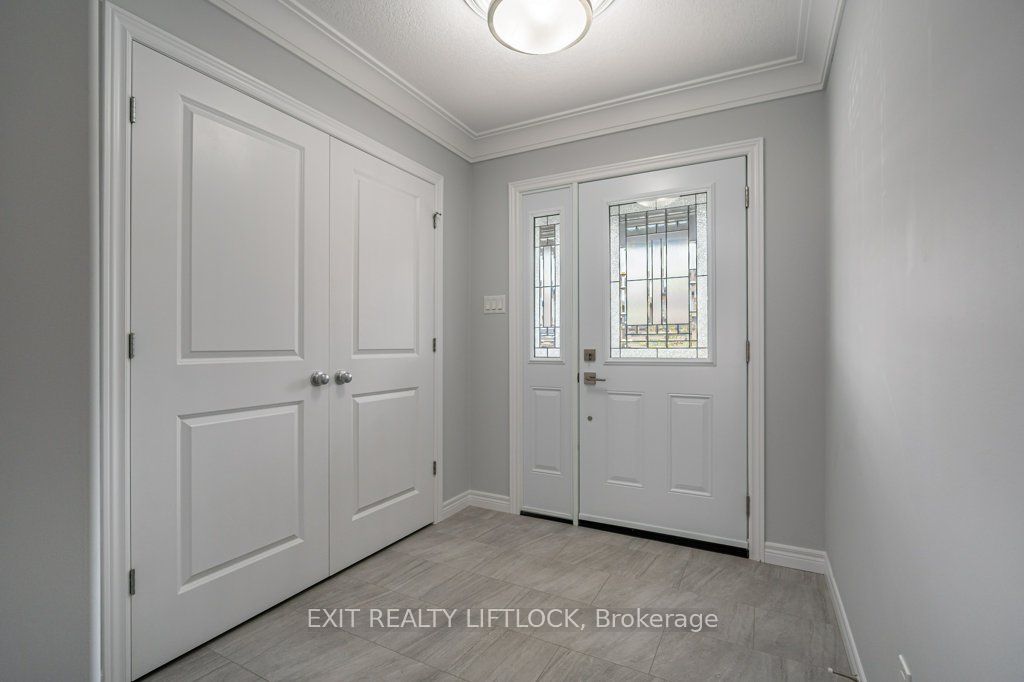 238 O'neil Street Property Photo 3
