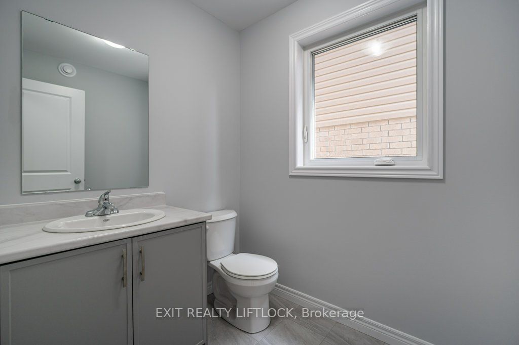 238 O'neil Street Property Photo 5