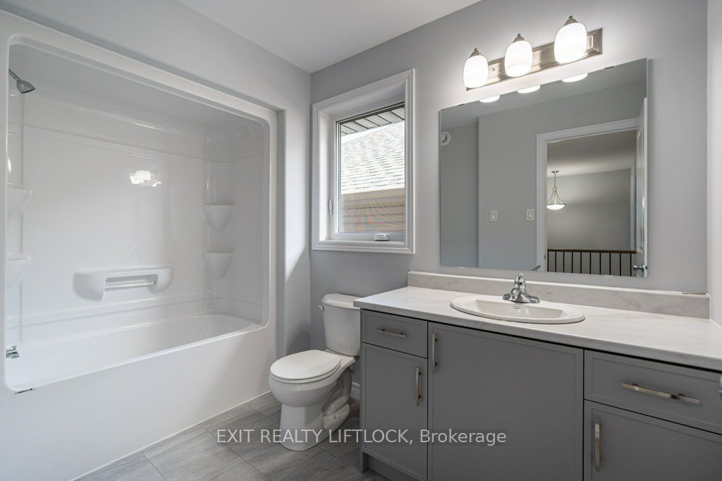 238 O'neil Street Property Photo 20