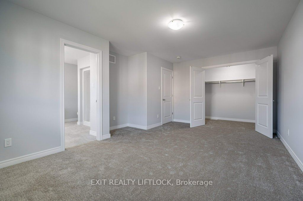 238 O'neil Street Property Photo 22
