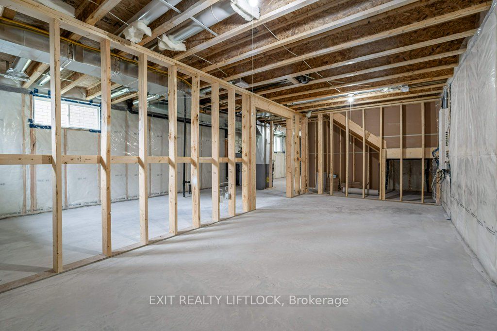 238 O'neil Street Property Photo 27