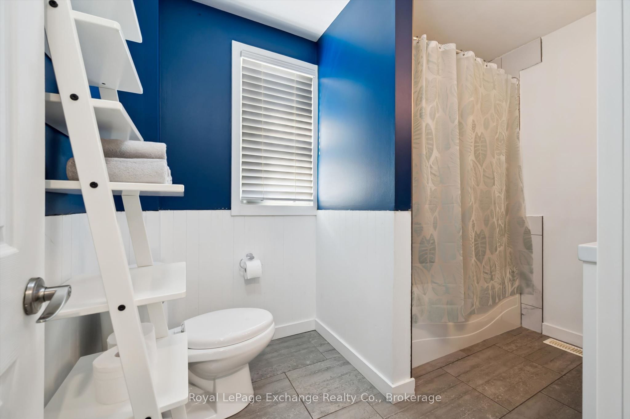 68 Elgin Street S Property Photo 20
