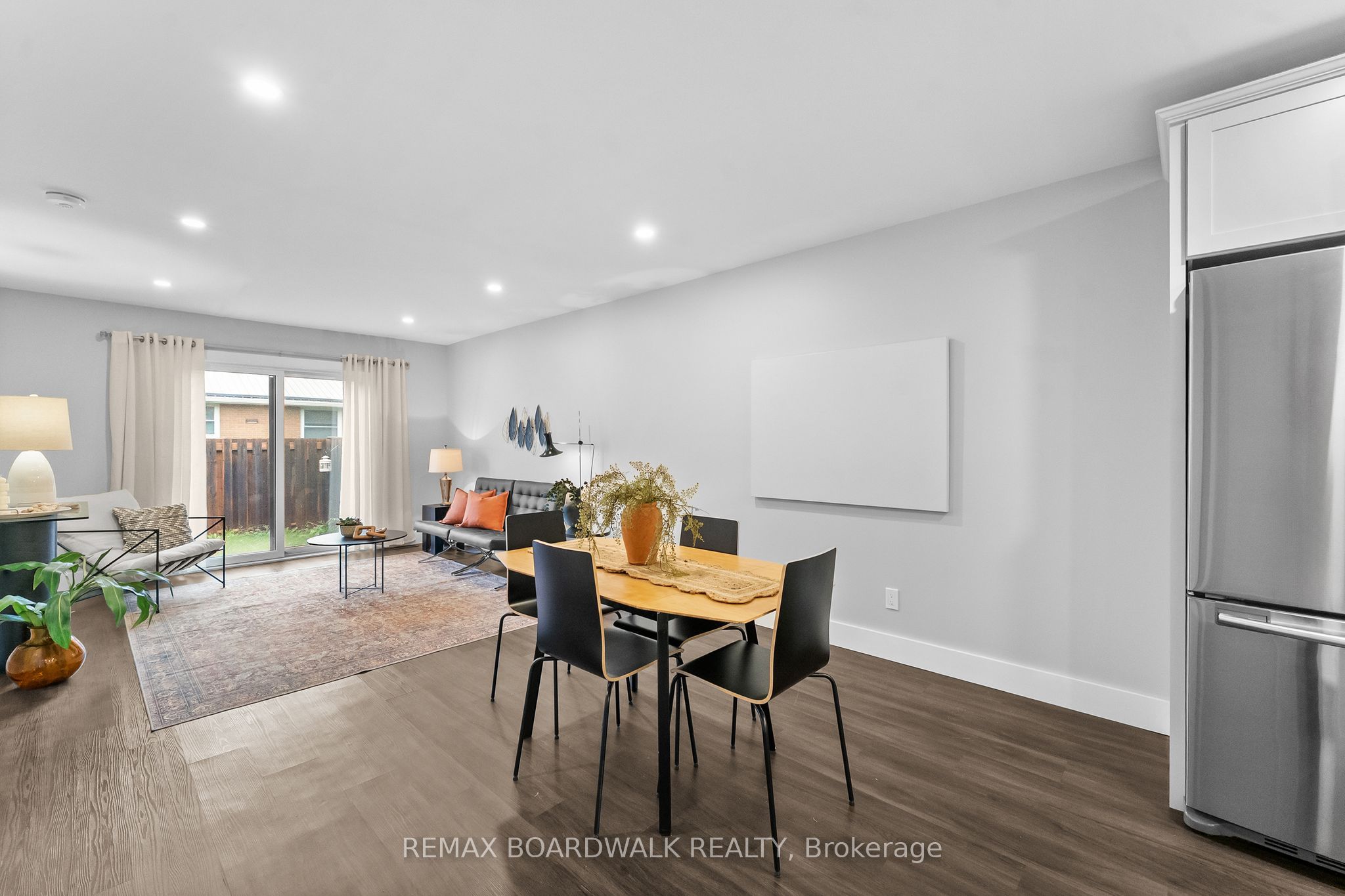 32 David Street B Property Photo 10