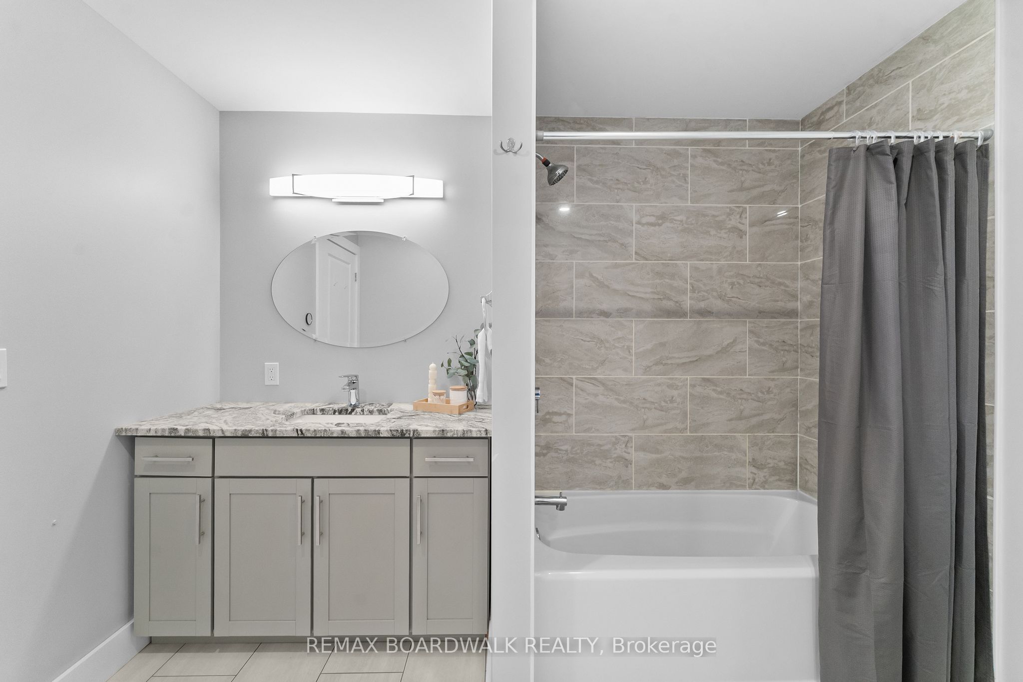 32 David Street B Property Photo 20
