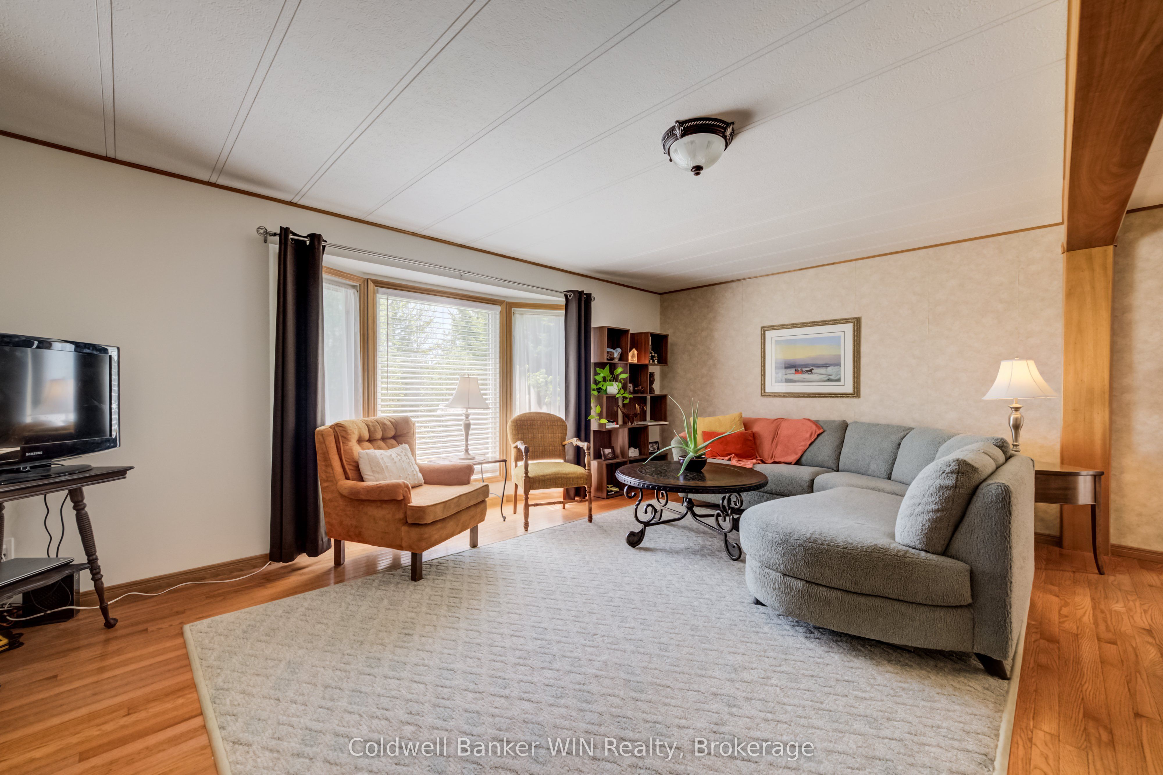 9 Cardinal Street Property Photo 6