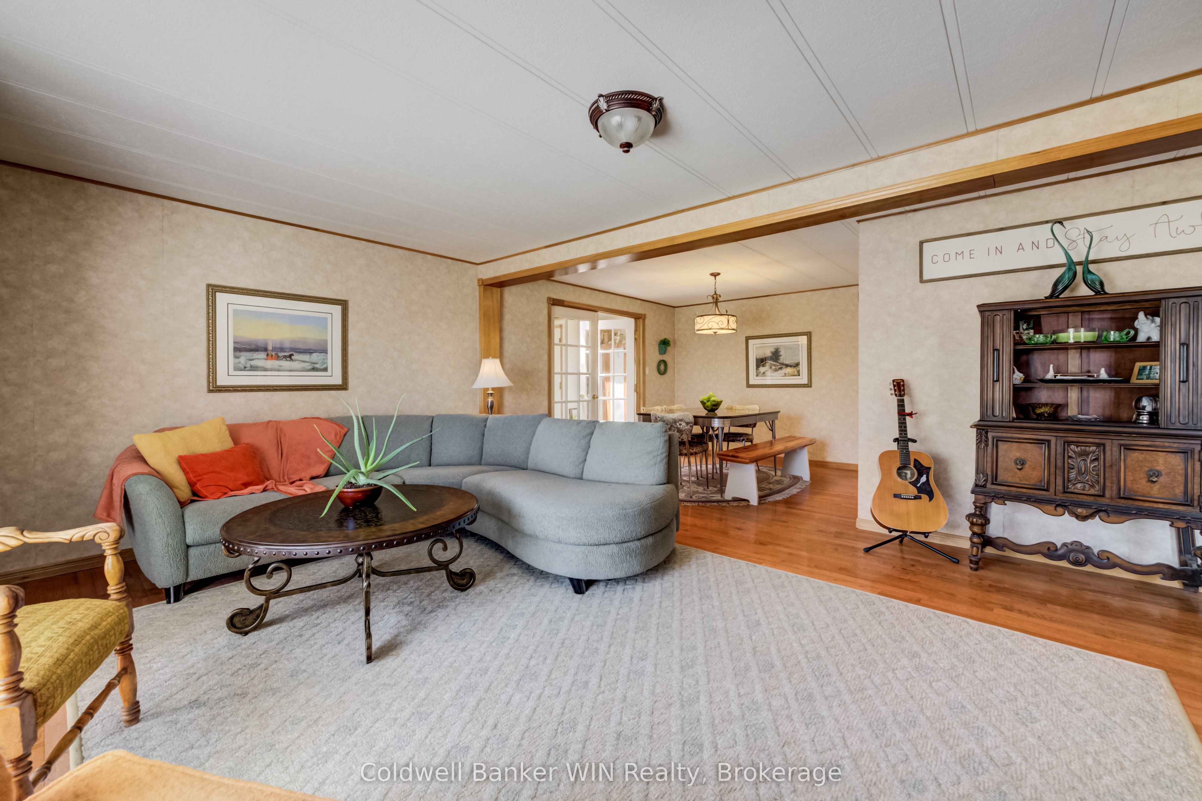 9 Cardinal Street Property Photo 8