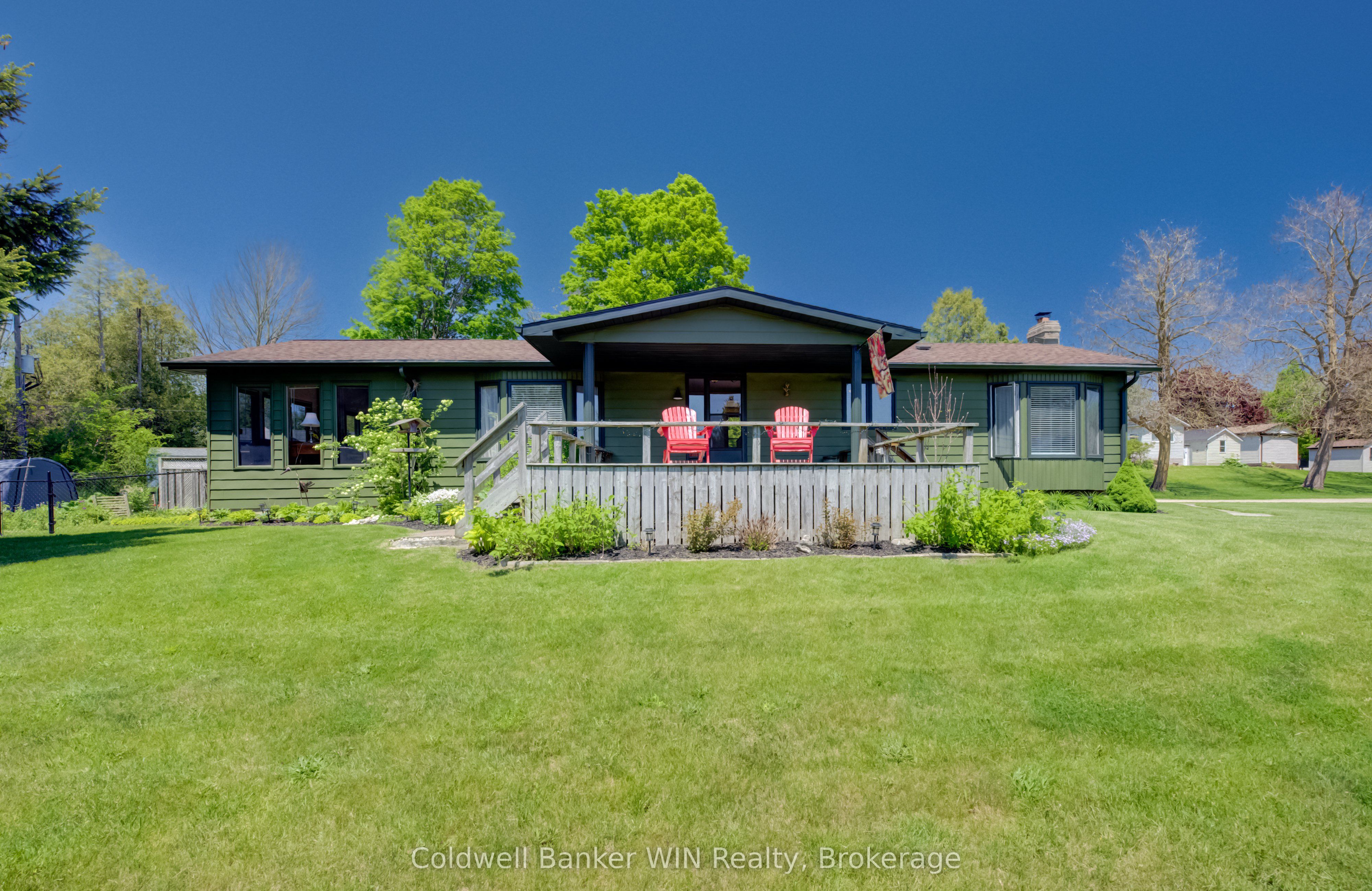 9 Cardinal Street Property Photo 37