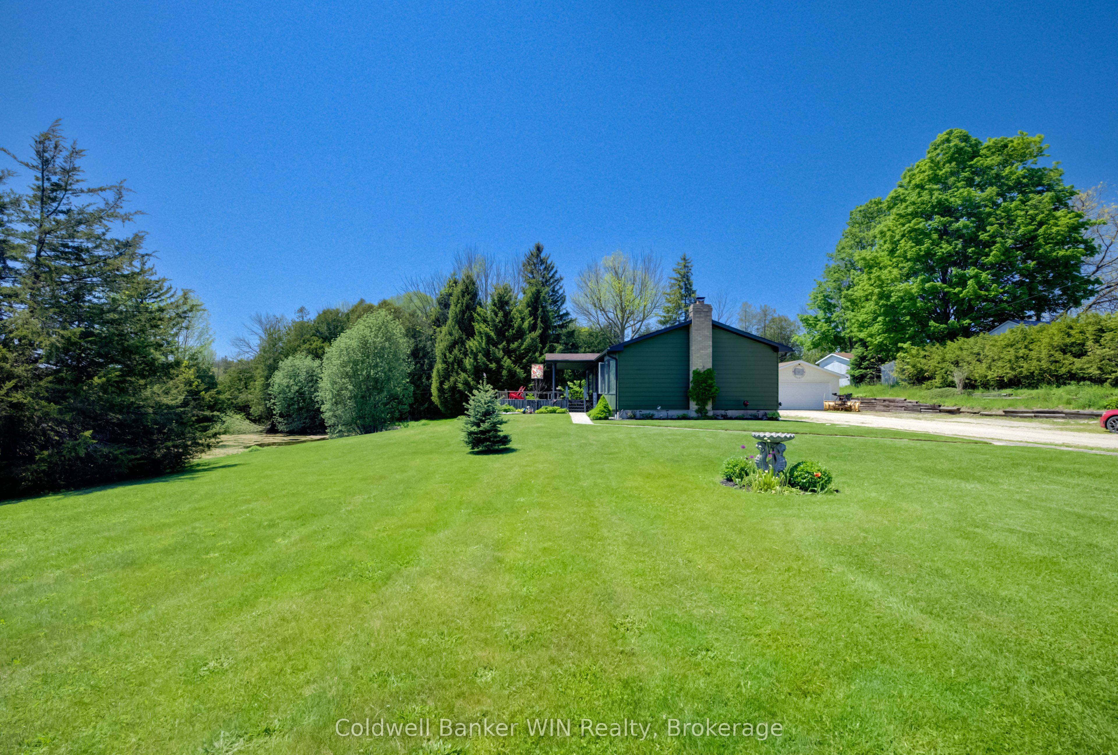9 Cardinal Street Property Photo 40