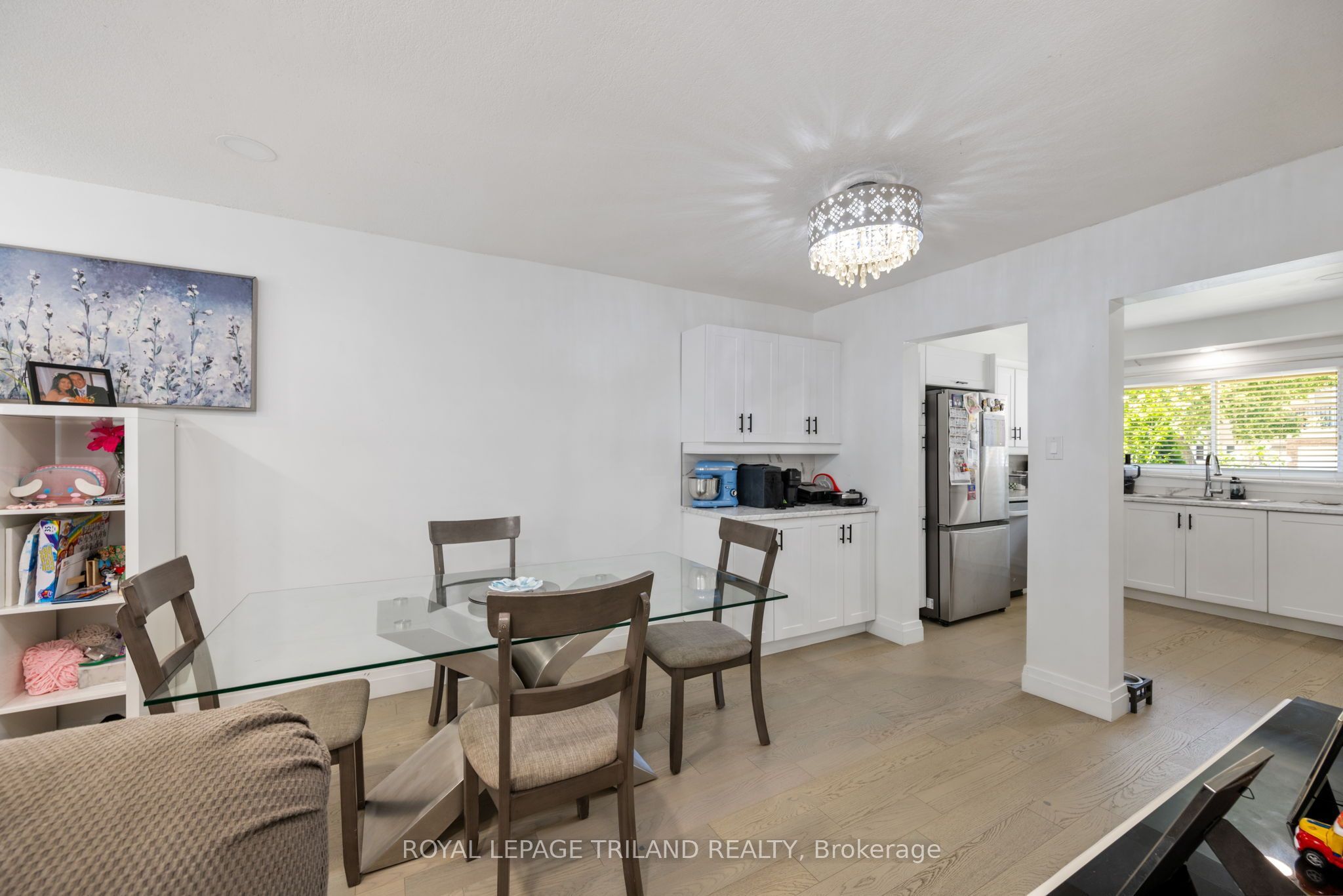 711 Osgoode Drive 43 Property Photo 14