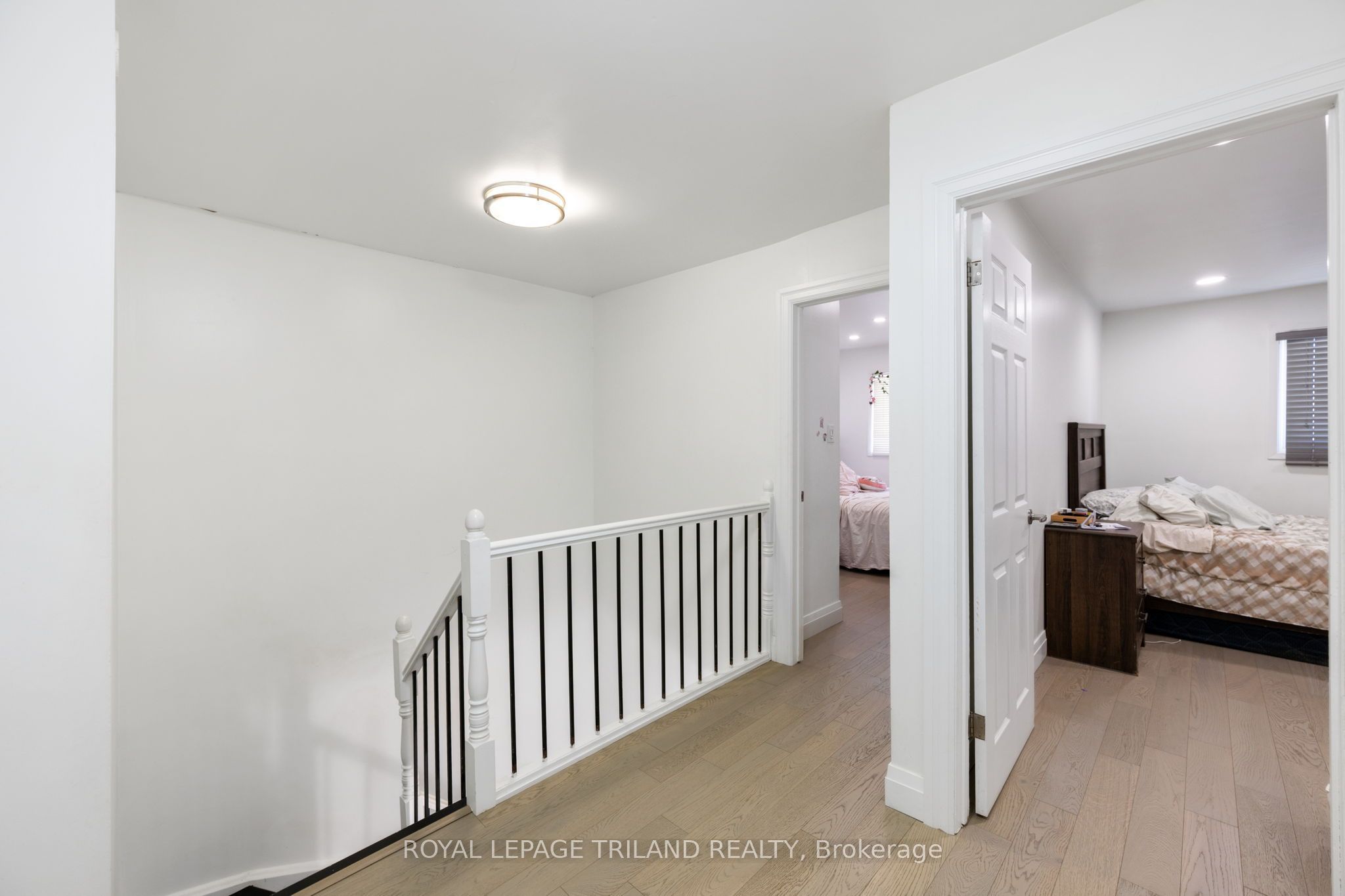 711 Osgoode Drive 43 Property Photo 26