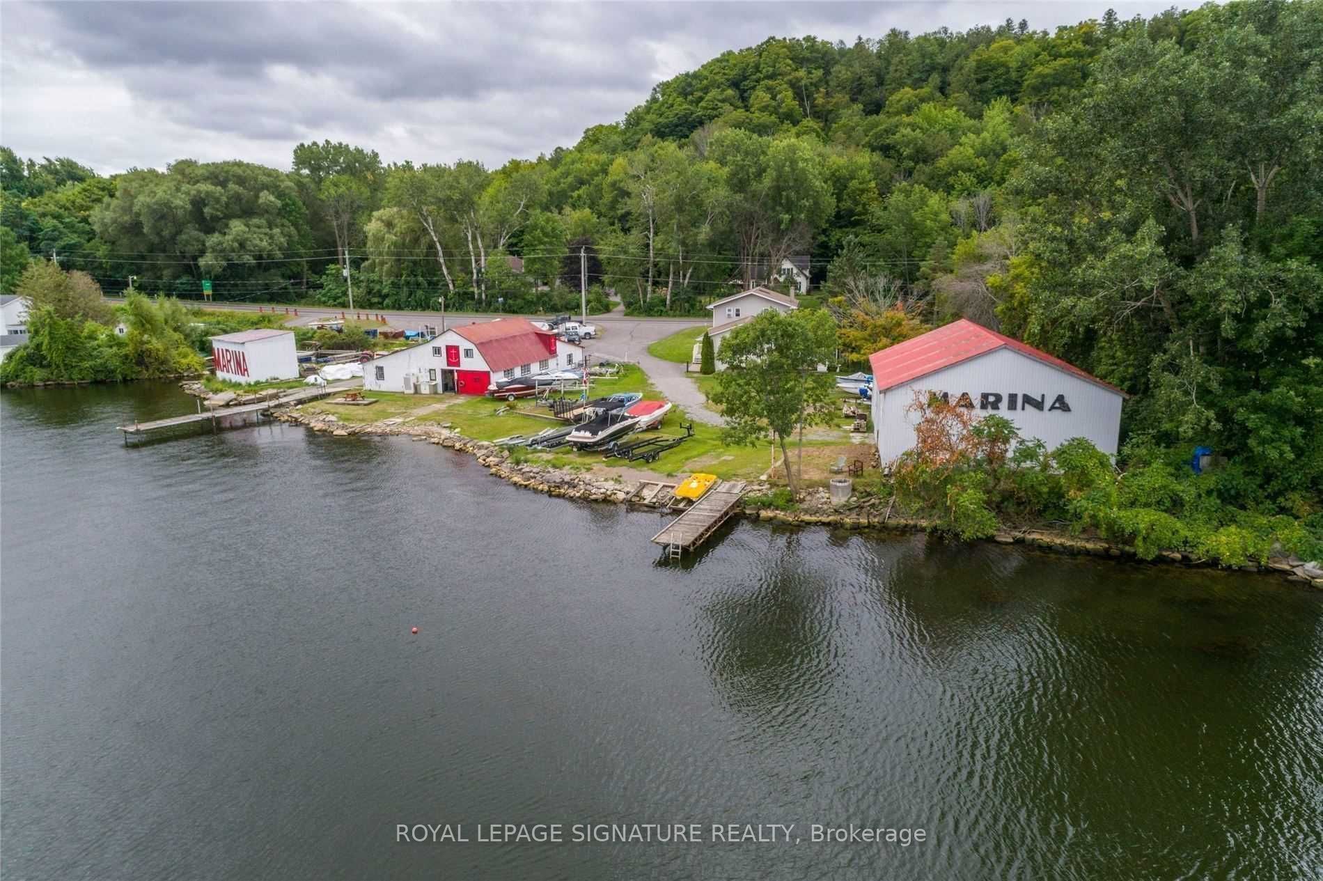 11438c Loyalist Parkway Property Photo 3