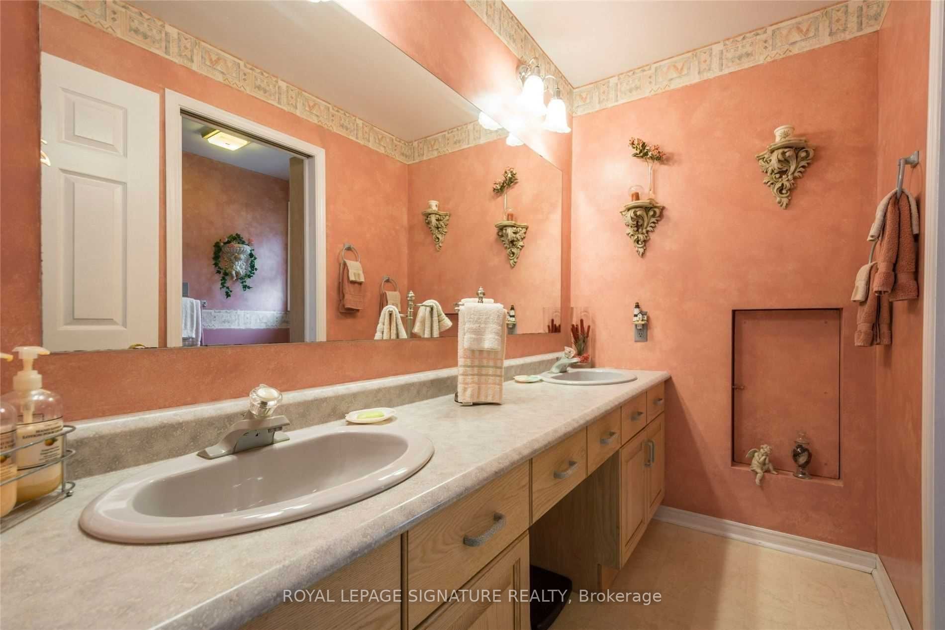 11438c Loyalist Parkway Property Photo 28