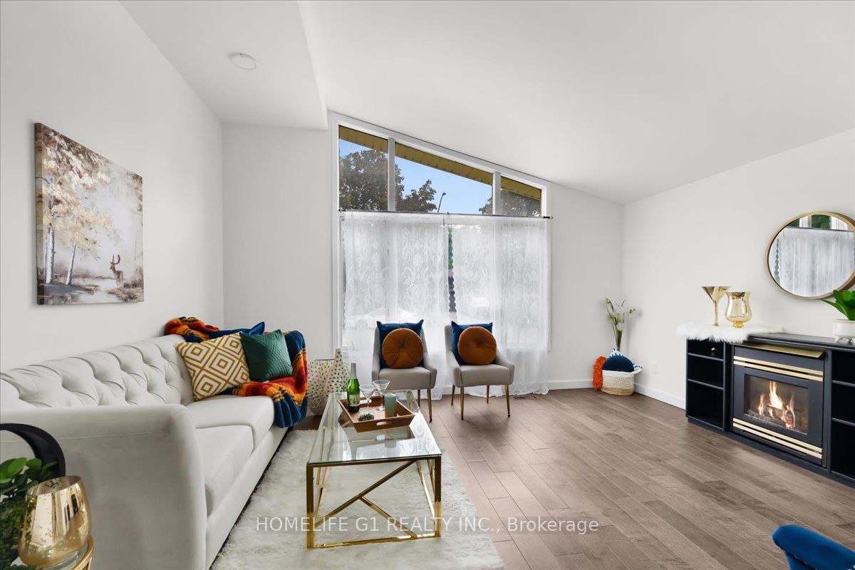 19 Milton Avenue W Property Photo 5