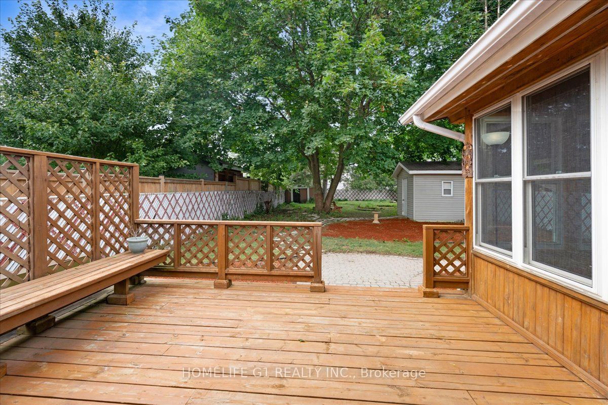 19 Milton Avenue W Property Photo 30
