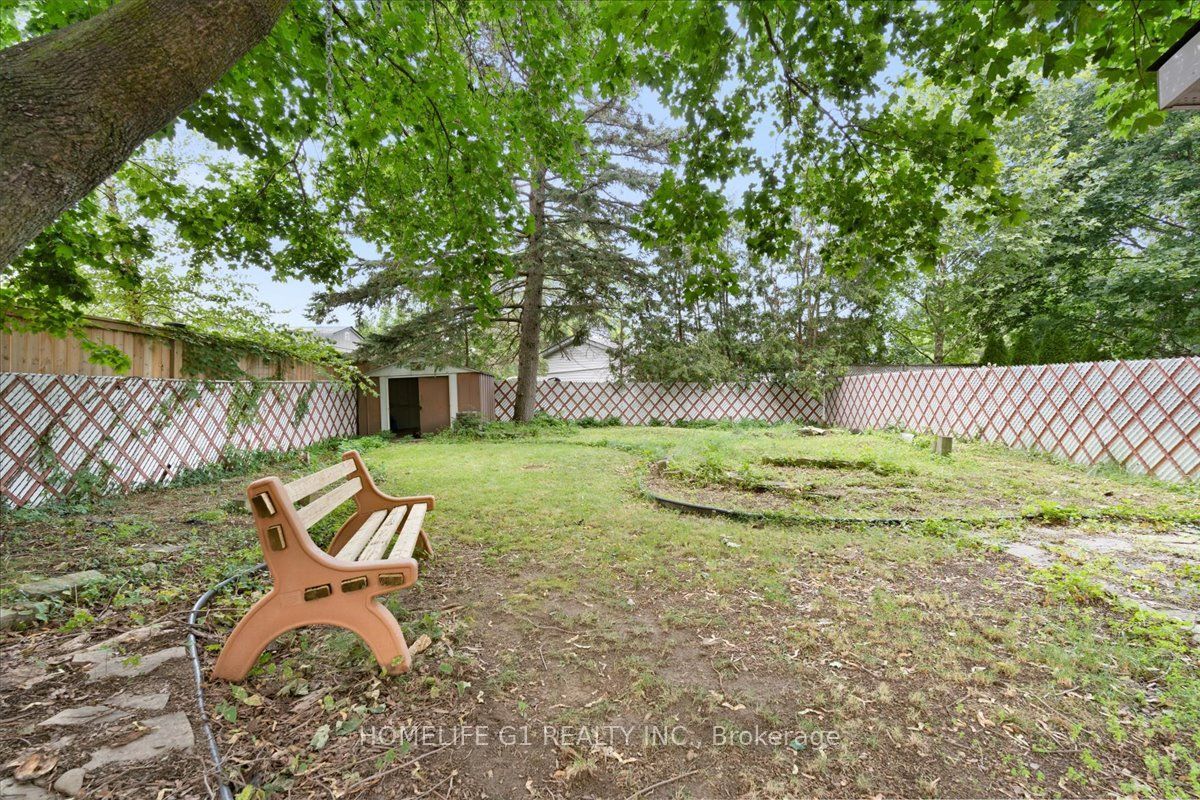 19 Milton Avenue W Property Photo 33