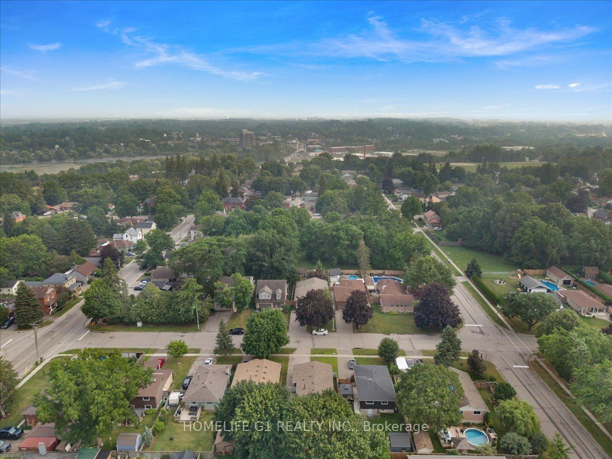 19 Milton Avenue W Property Photo 39