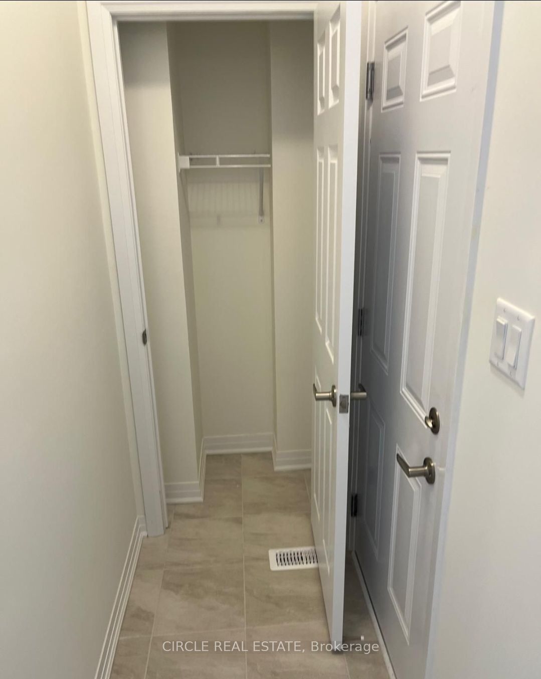 158 Port Crescent Property Photo 11