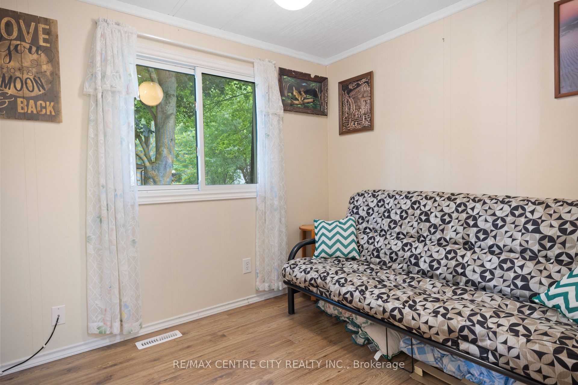 10085 Culloden Road 217 Property Photo 13