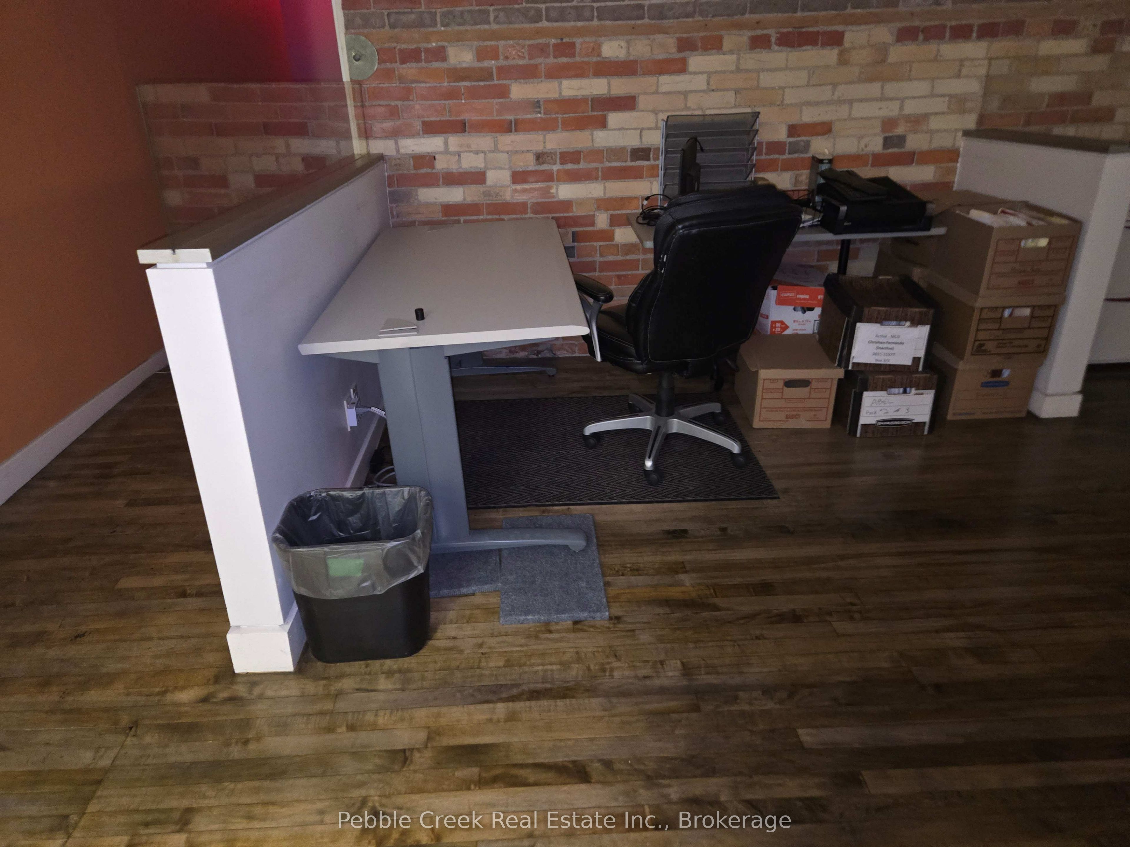 144 Courthouse Square Property Photo 16
