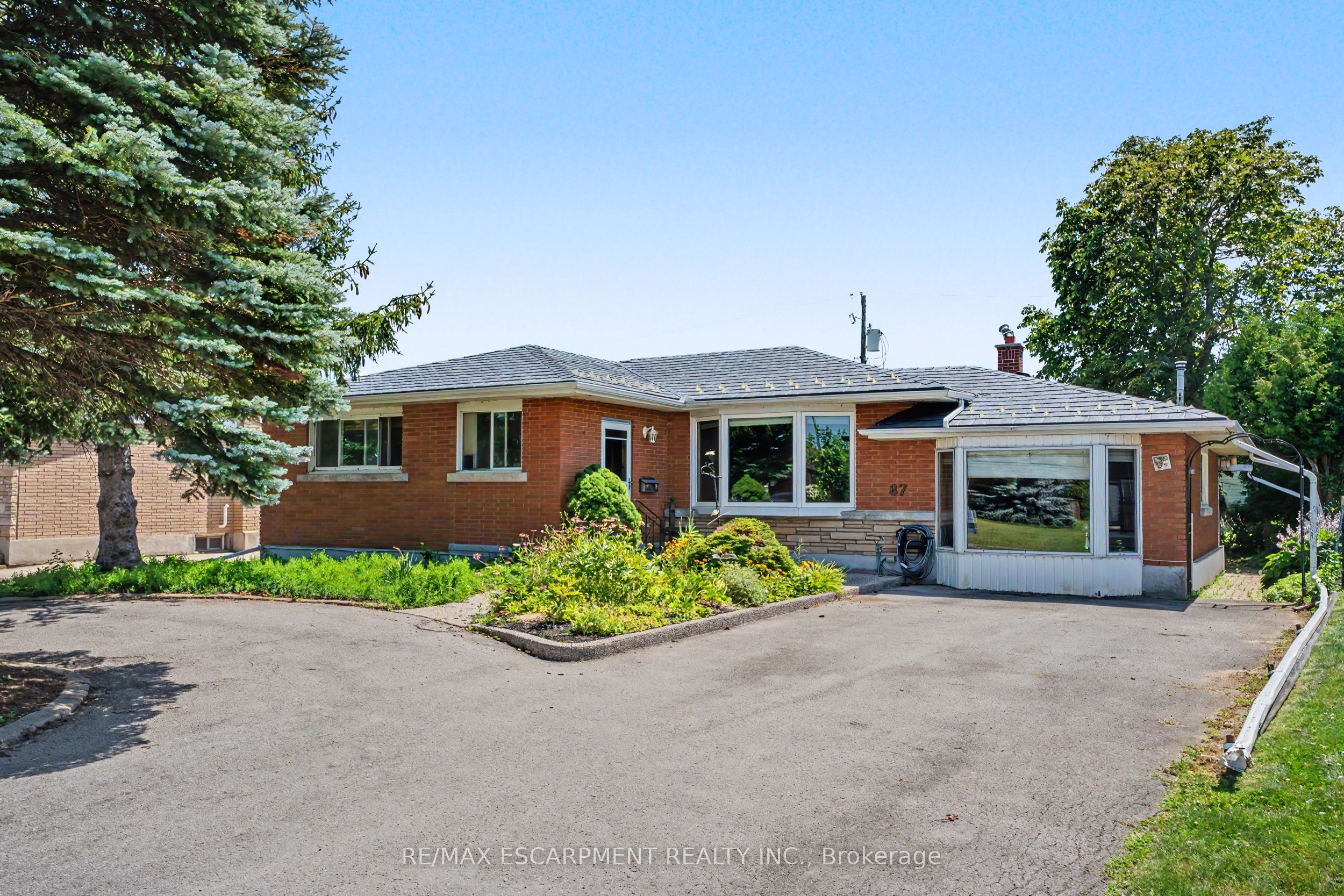 87 Mcdonald Avenue Property Photo 1