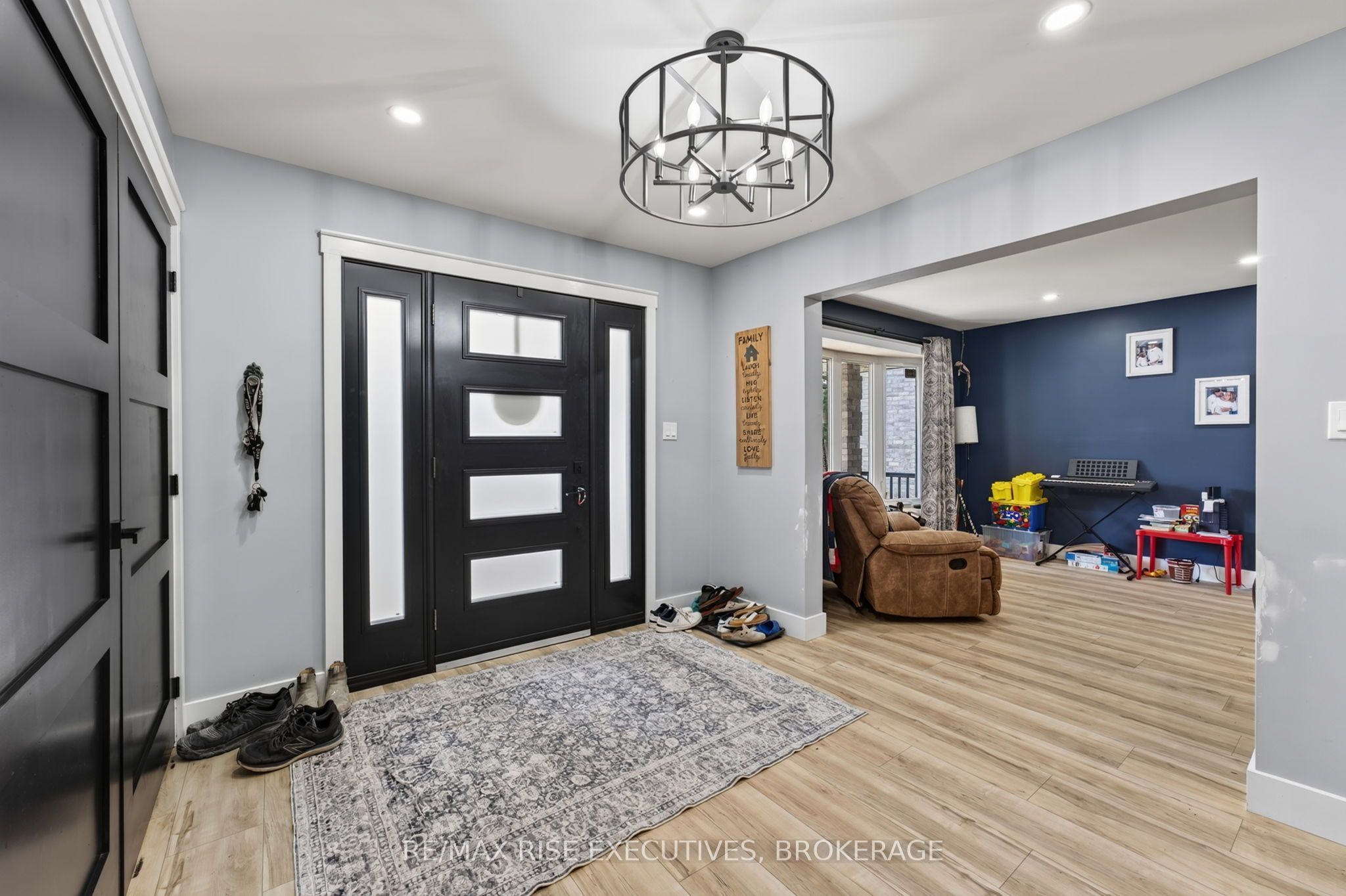 617 Rivermeade Avenue Property Photo 3