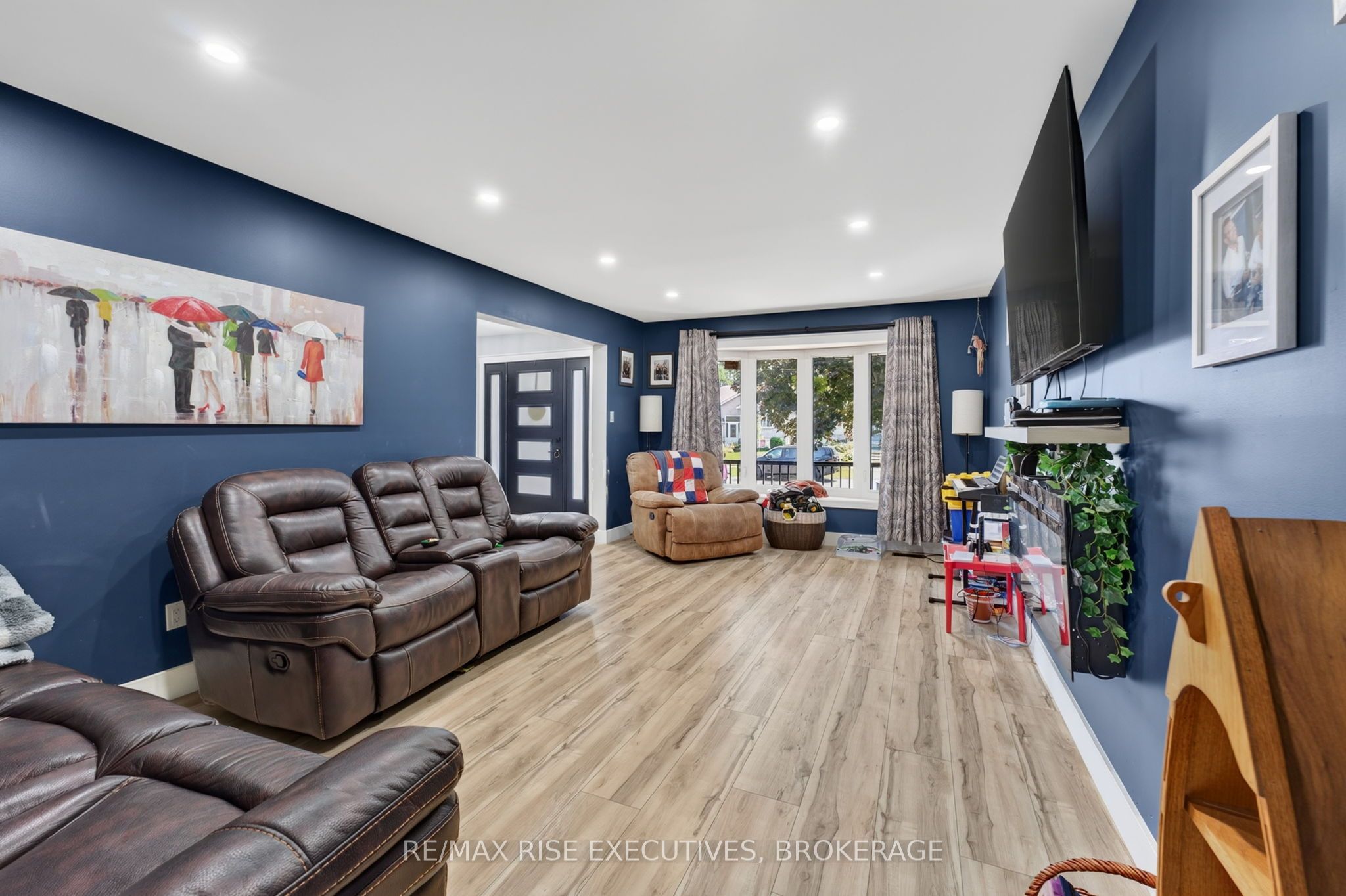 617 Rivermeade Avenue Property Photo 6