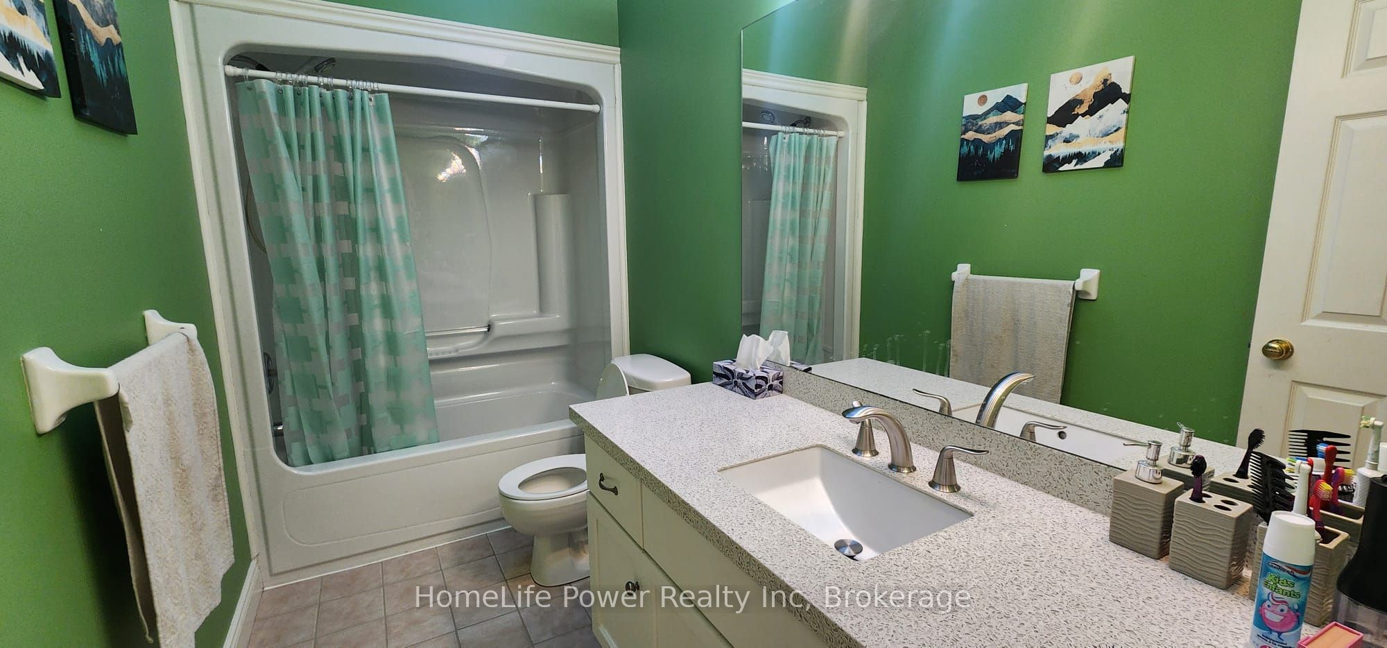 228 The Lions Gate Property Photo 18