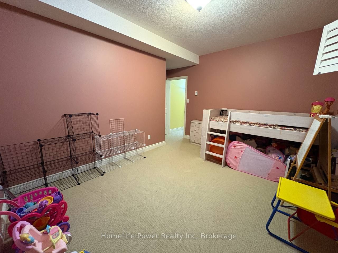 228 The Lions Gate Property Photo 30