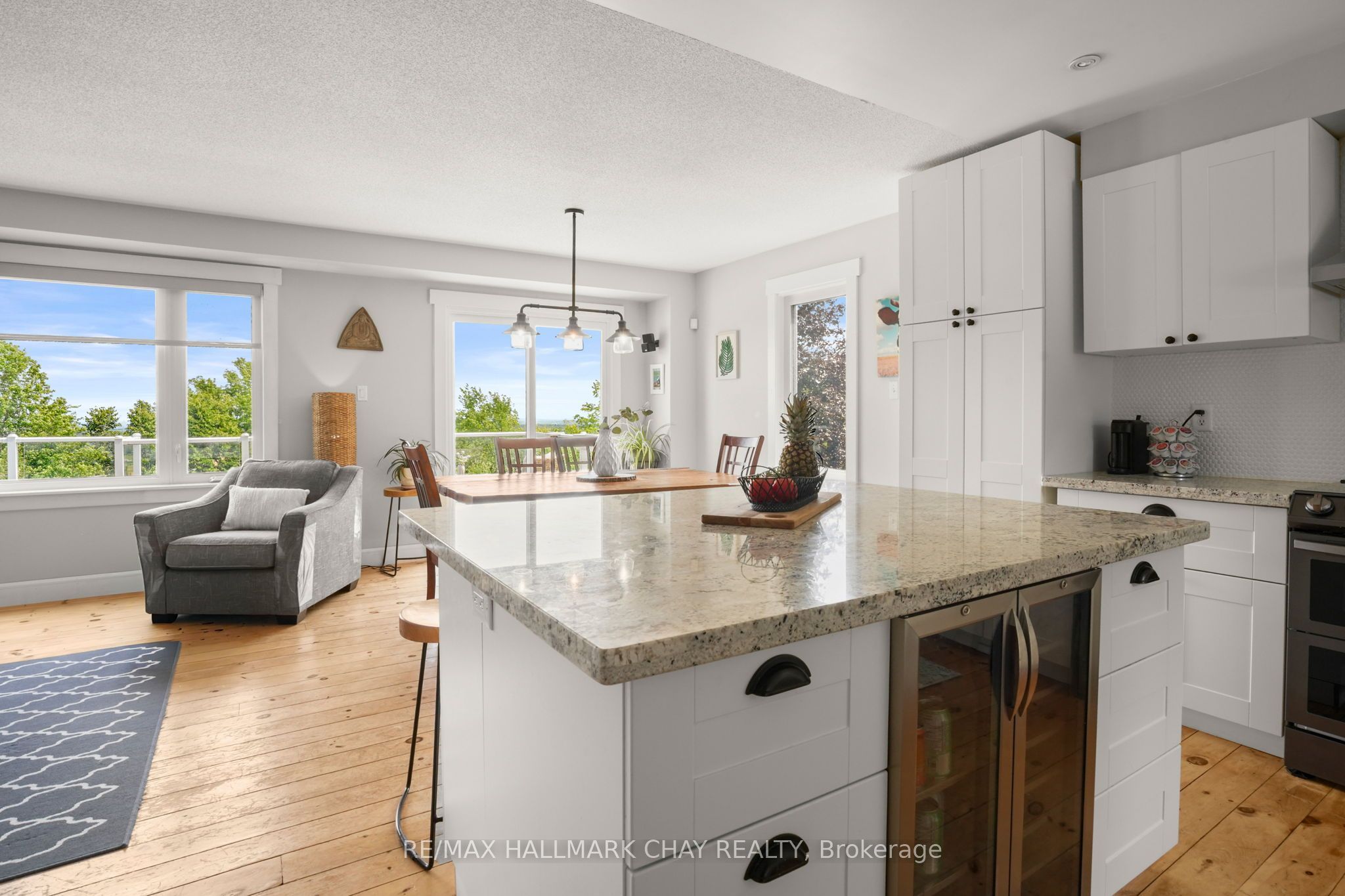 8 Lloyd's Traverse Crescent Property Photo 10