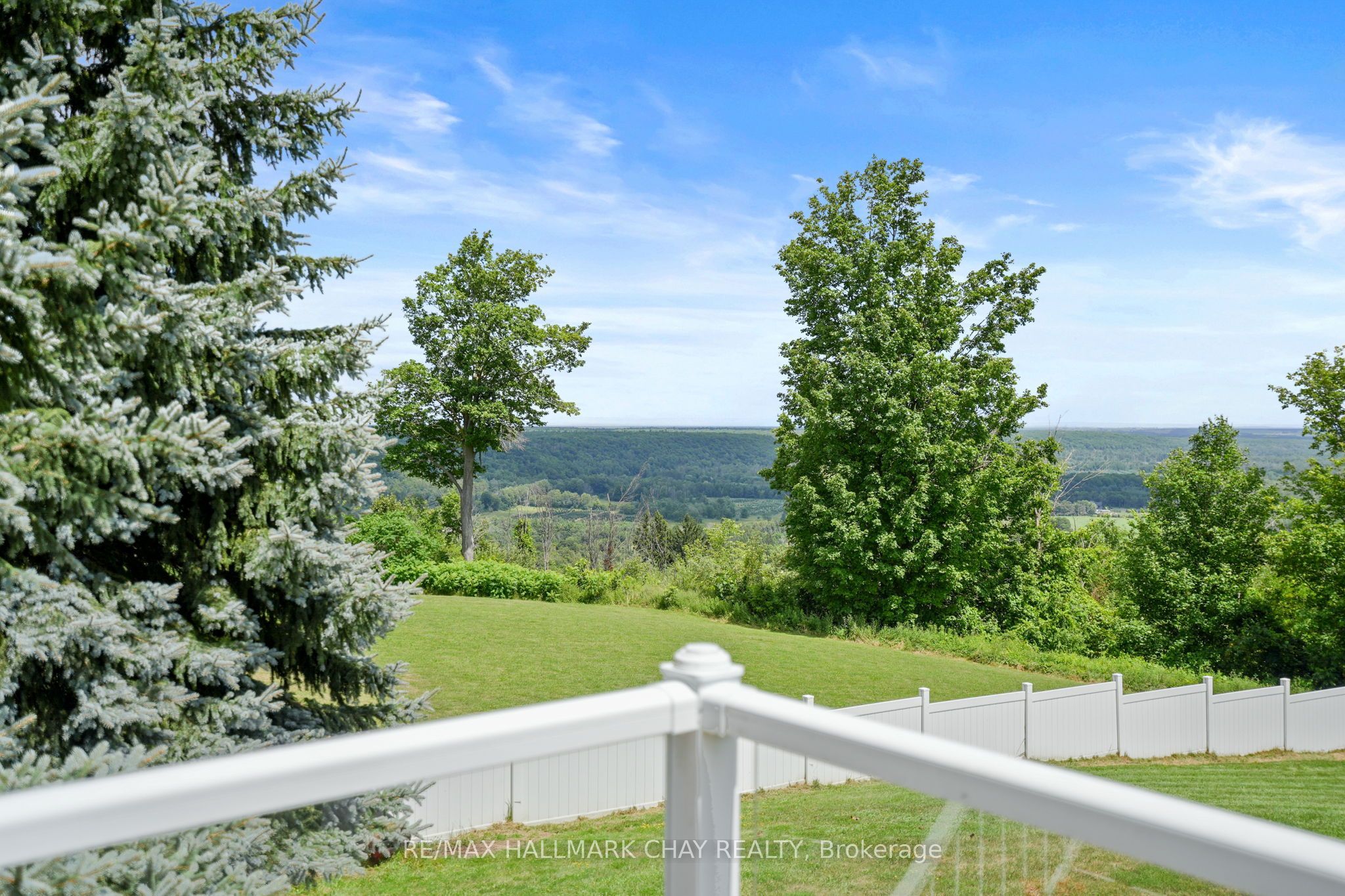 8 Lloyd's Traverse Crescent Property Photo 40