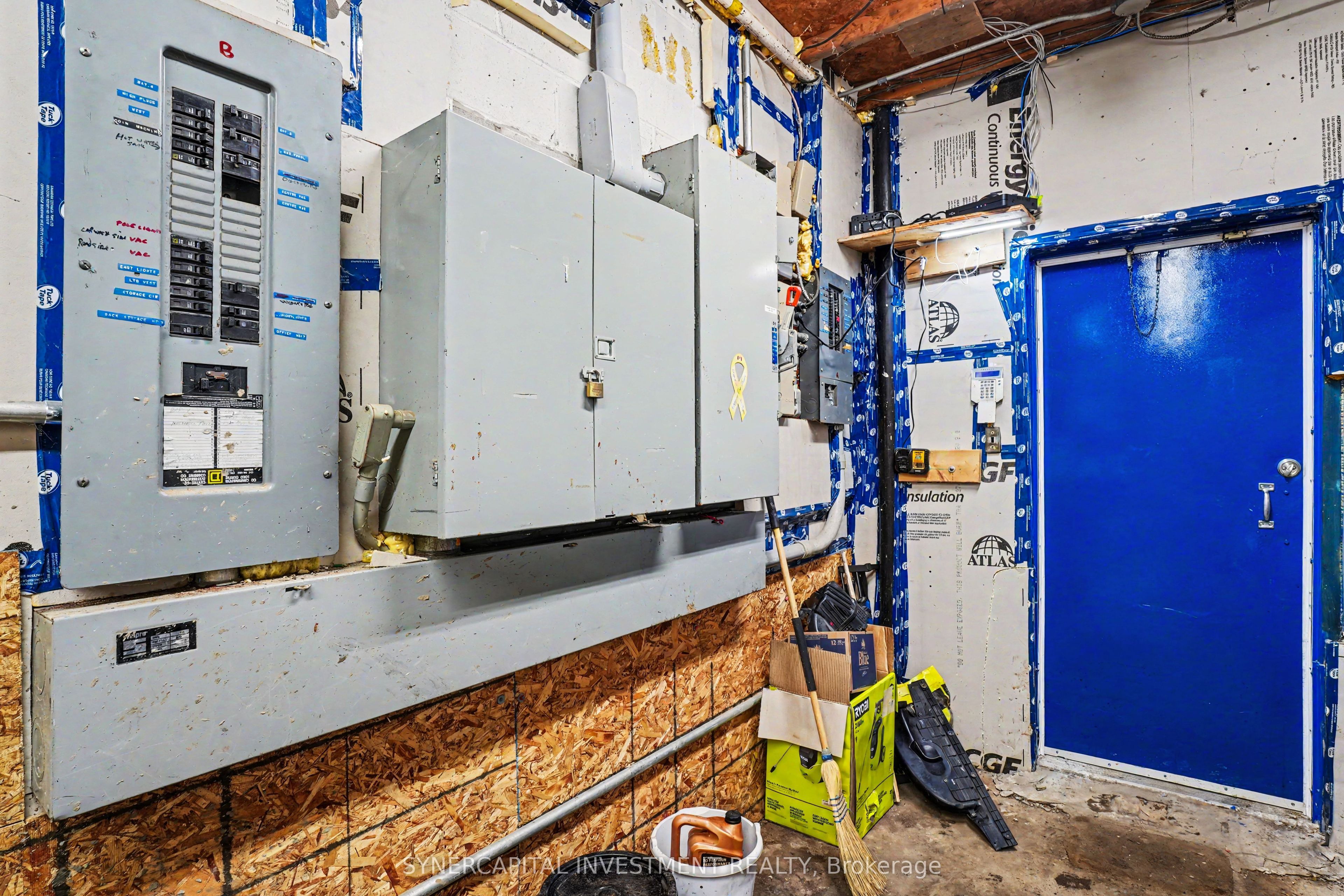 641 Nelson Street Property Photo 25