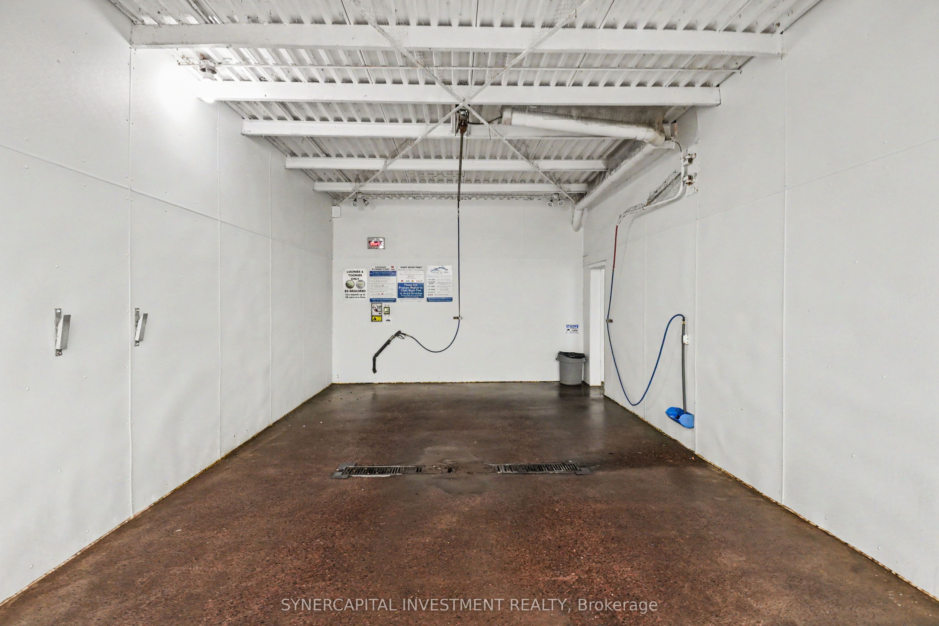 641 Nelson Street Property Photo 26