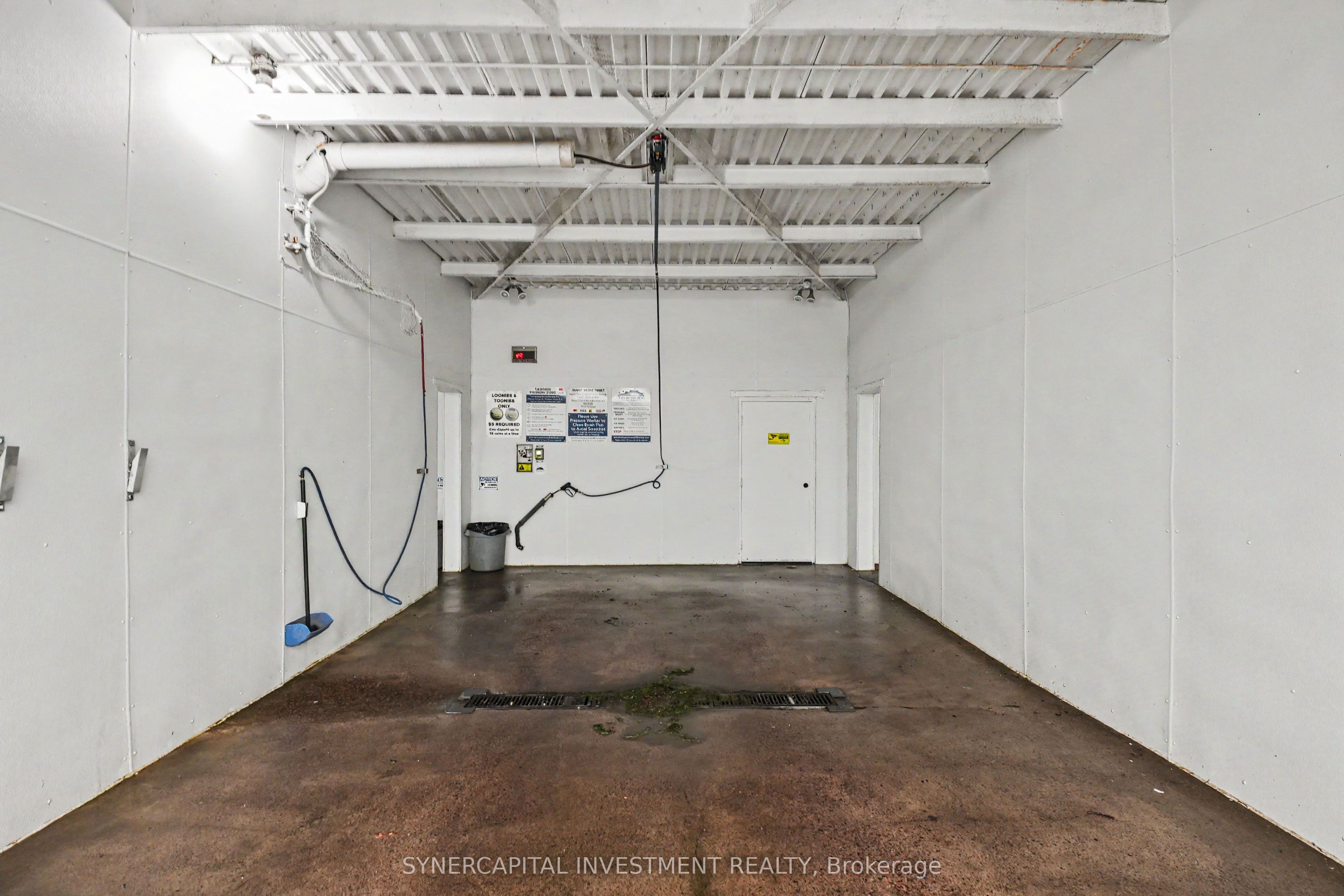 641 Nelson Street Property Photo 28