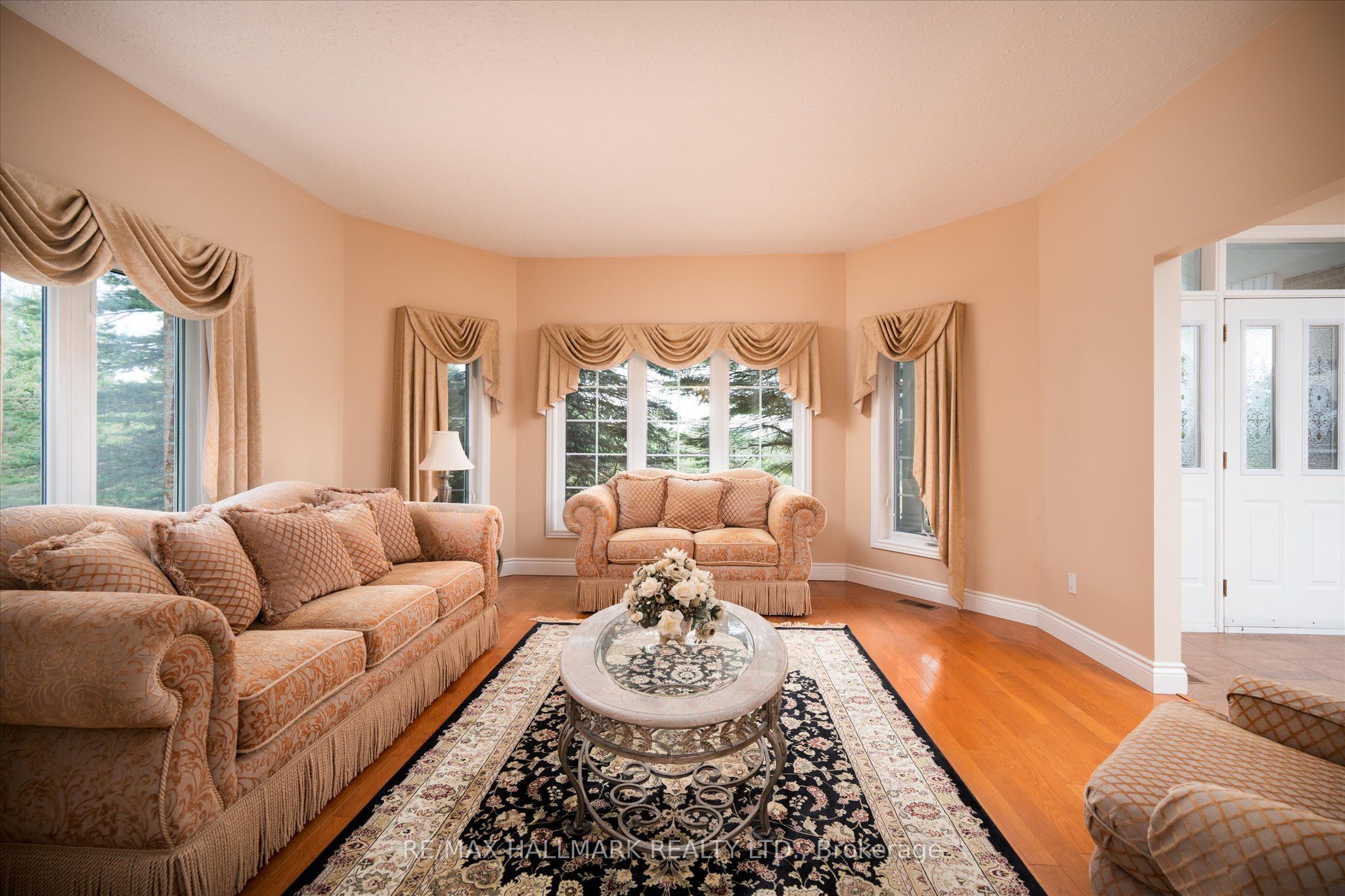 191555 13 Line Property Photo 7