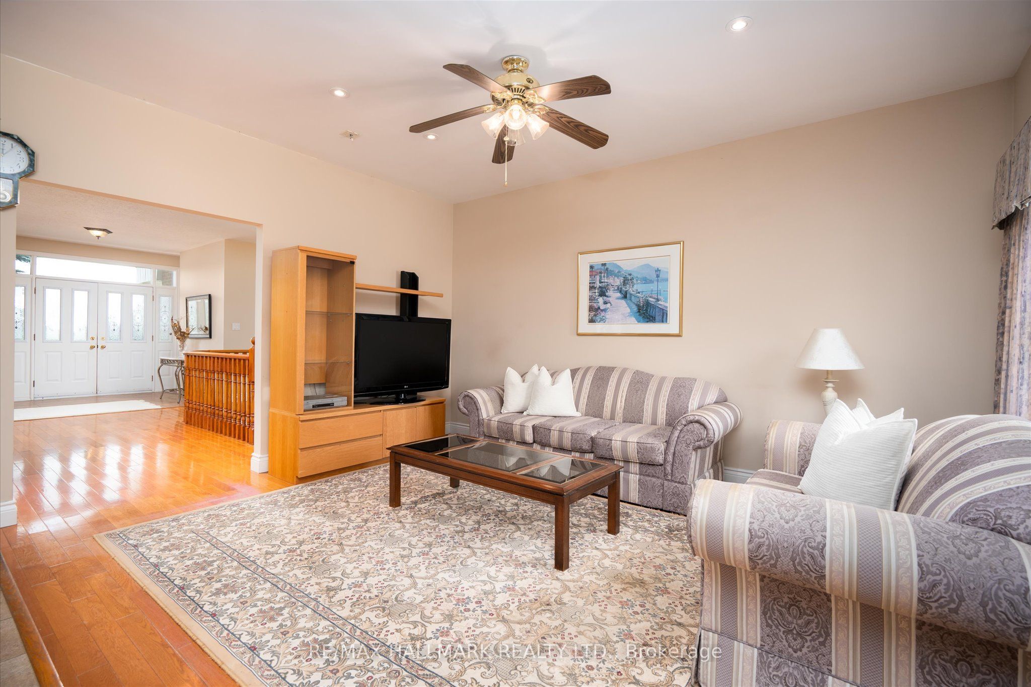 191555 13 Line Property Photo 9