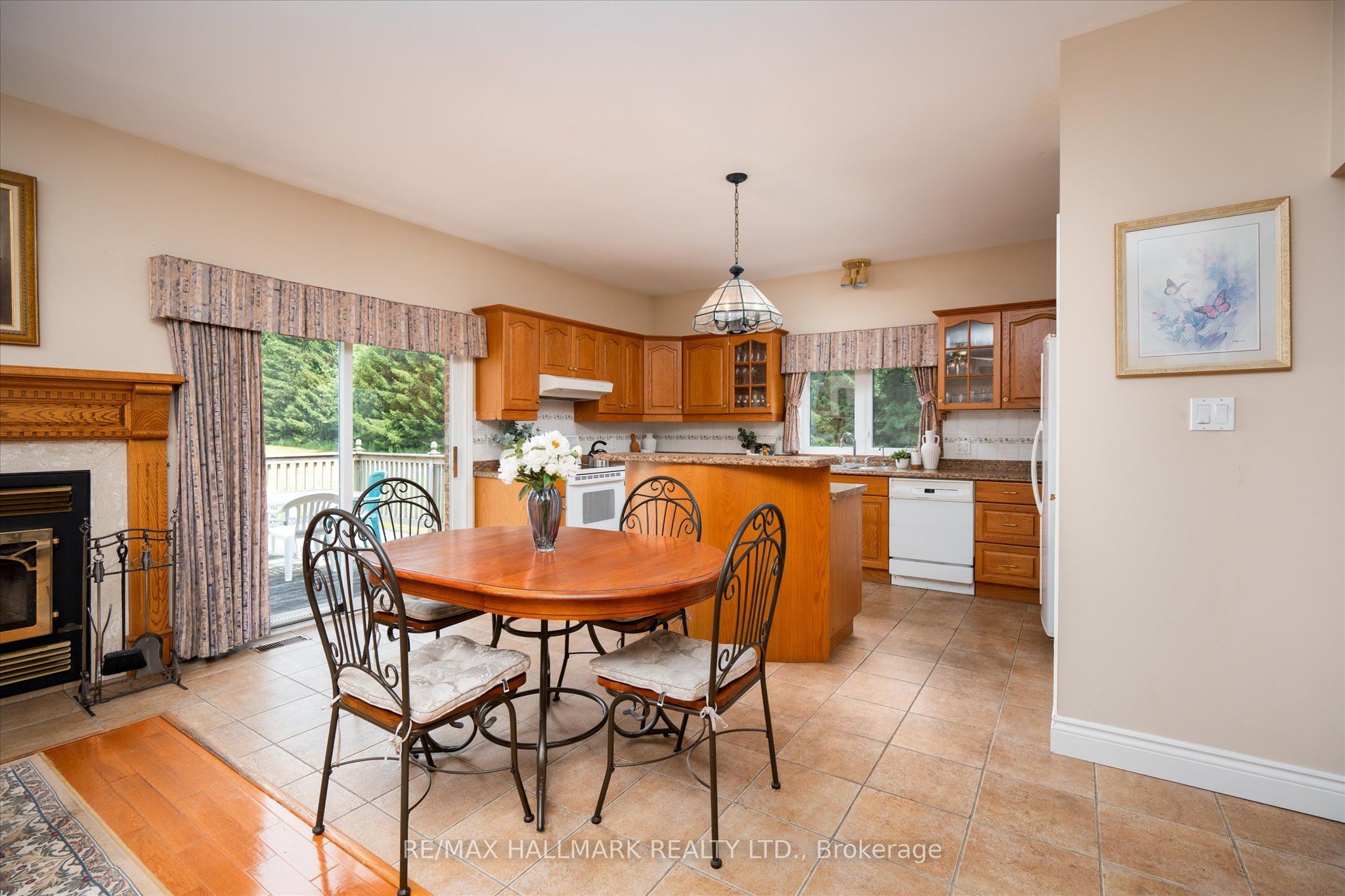 191555 13 Line Property Photo 12