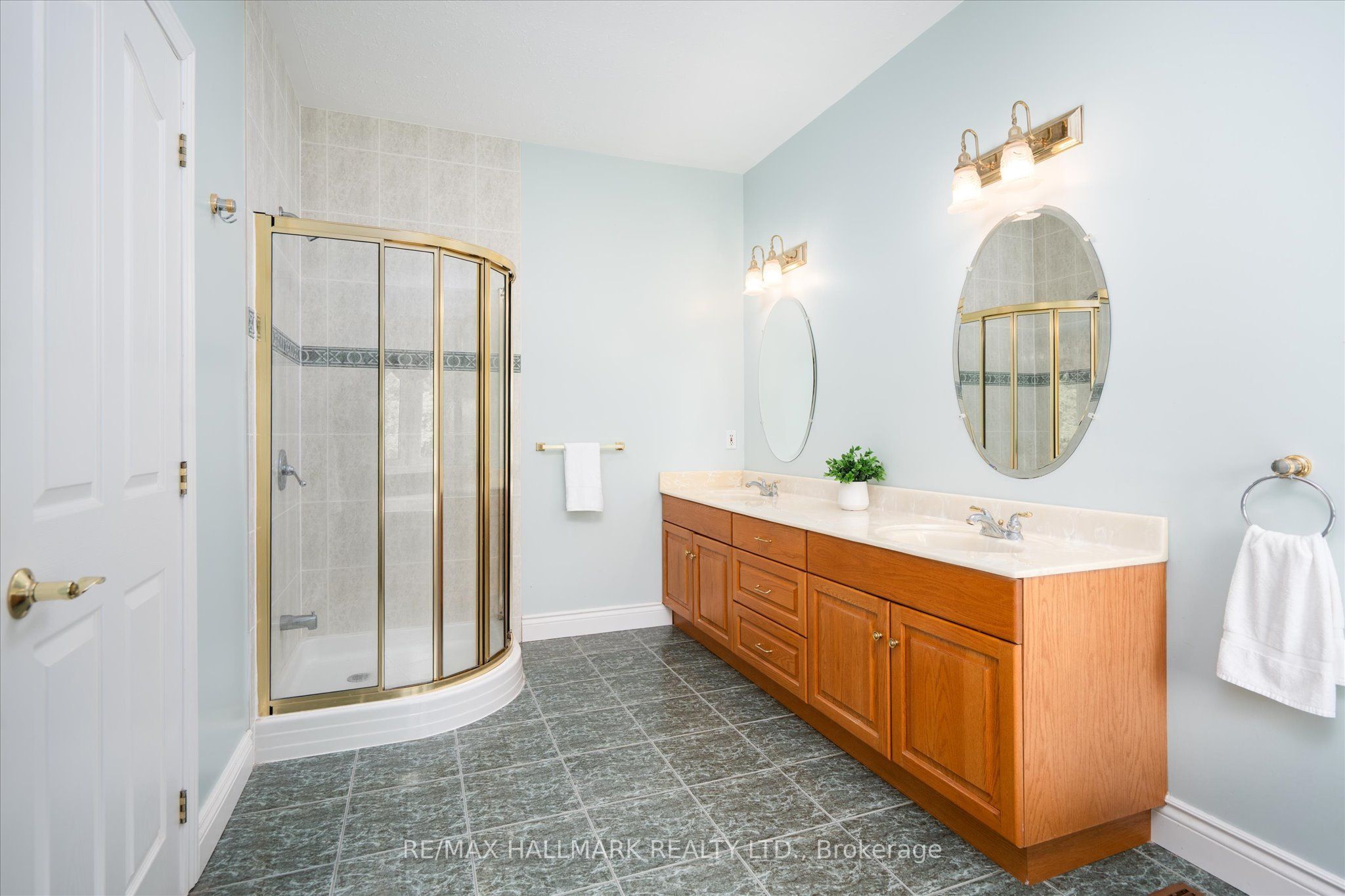 191555 13 Line Property Photo 20