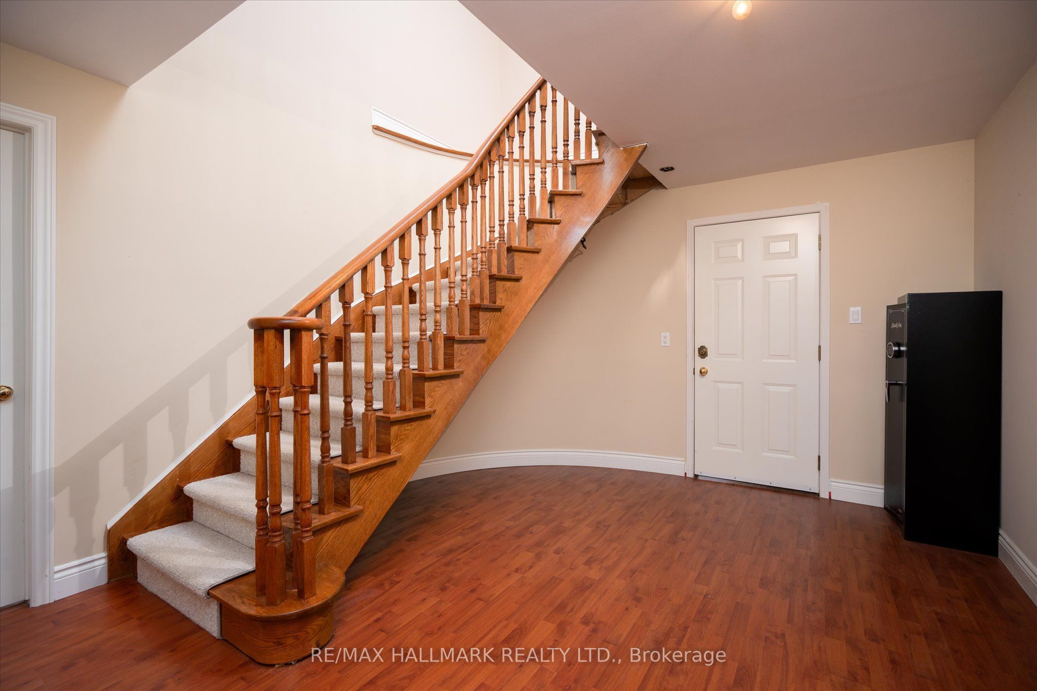 191555 13 Line Property Photo 28
