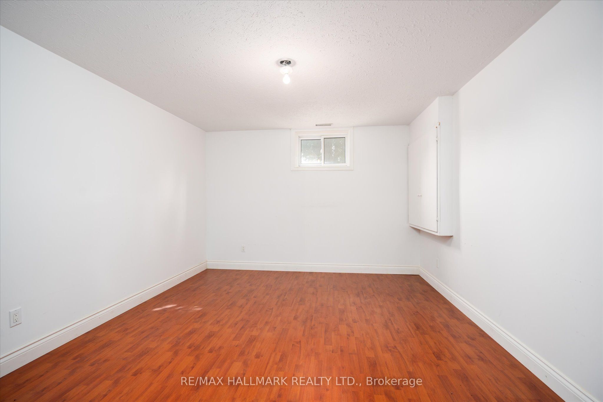 191555 13 Line Property Photo 37