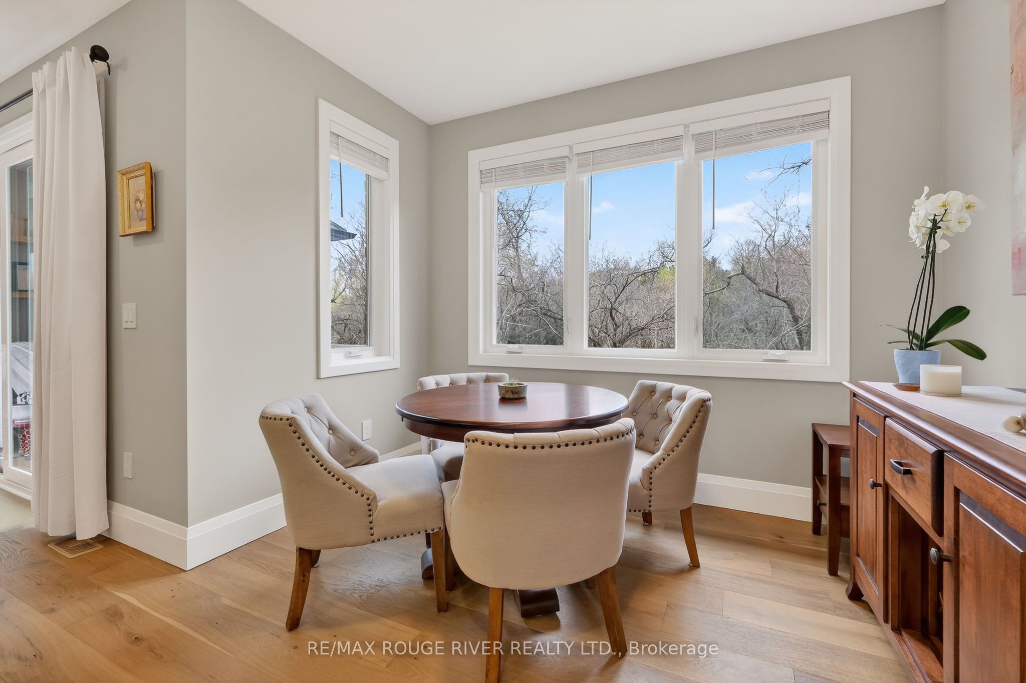 4 - 1000 D'arcy Street Property Photo 17