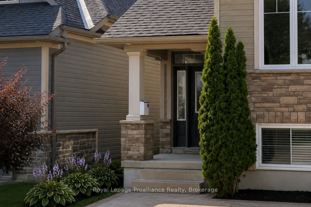50 Lockside Drive 18 Property Photo 2