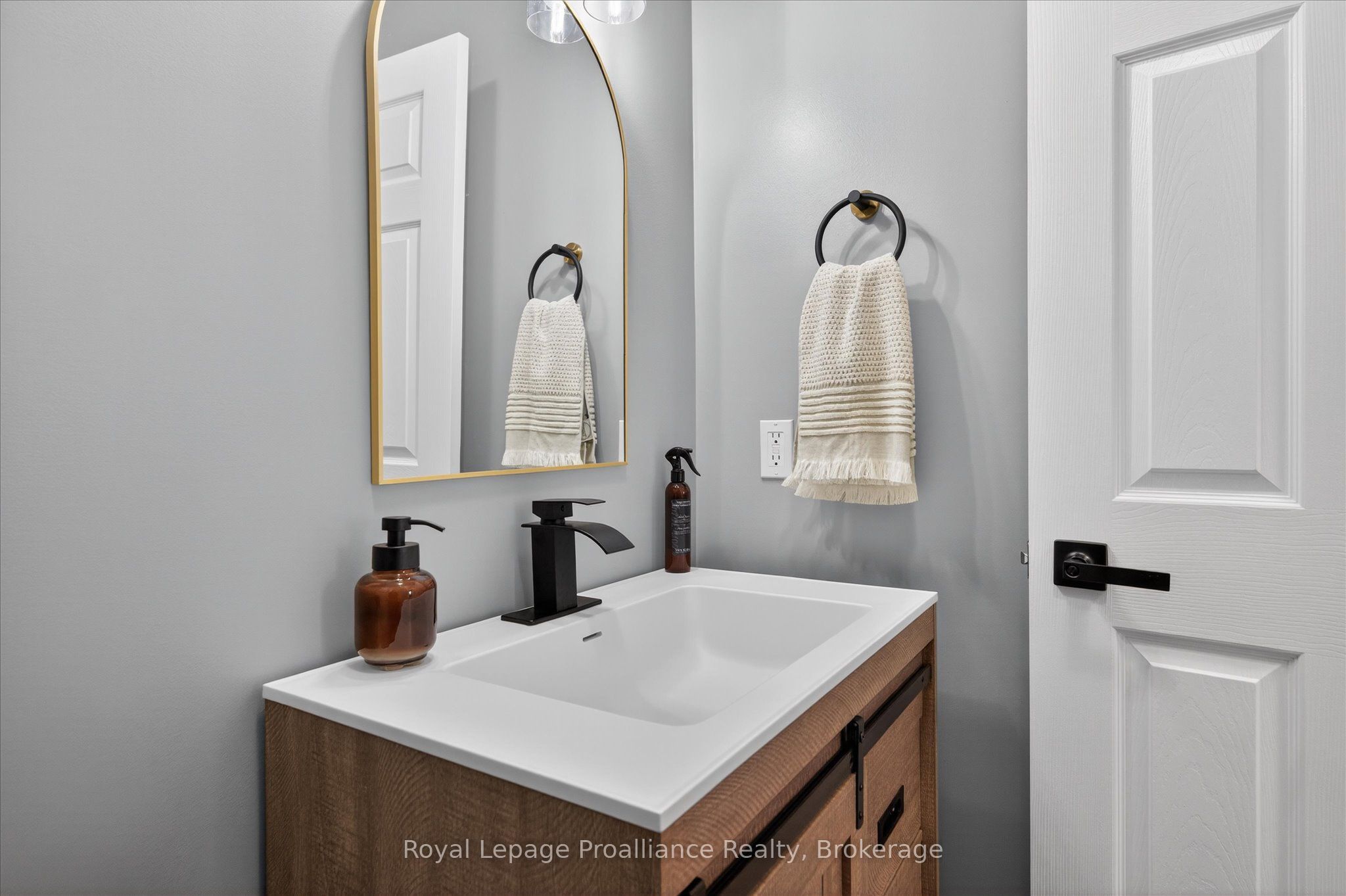 50 Lockside Drive 18 Property Photo 20