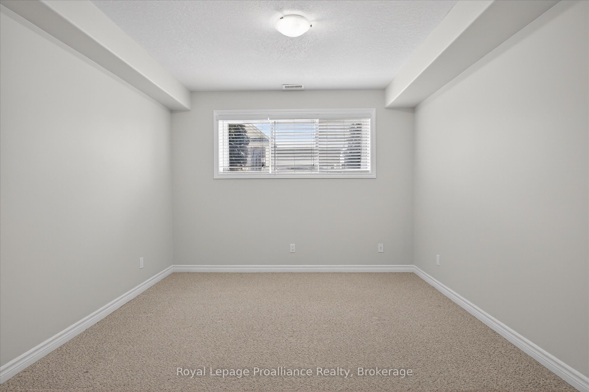 50 Lockside Drive 18 Property Photo 33