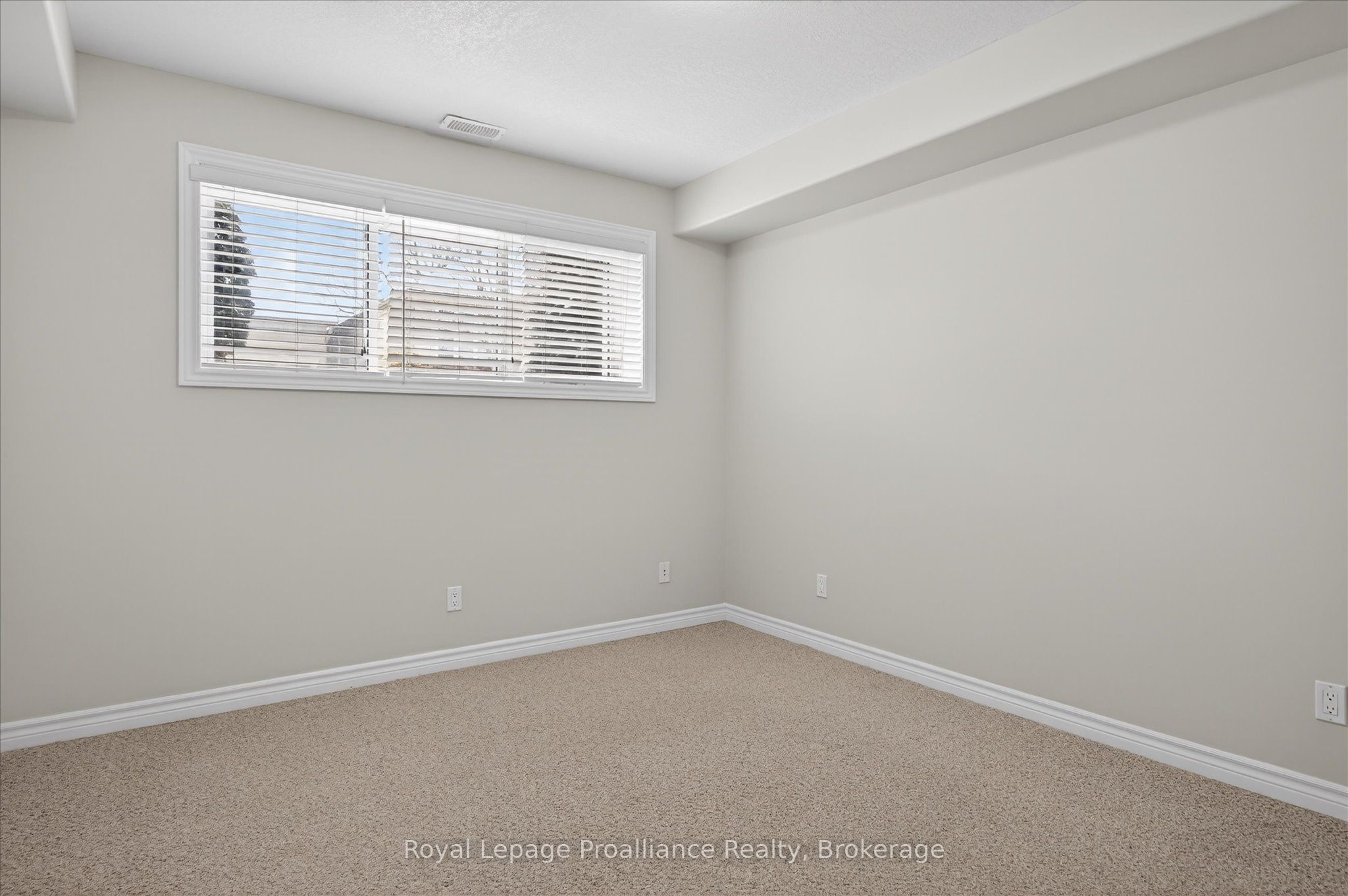 50 Lockside Drive 18 Property Photo 34