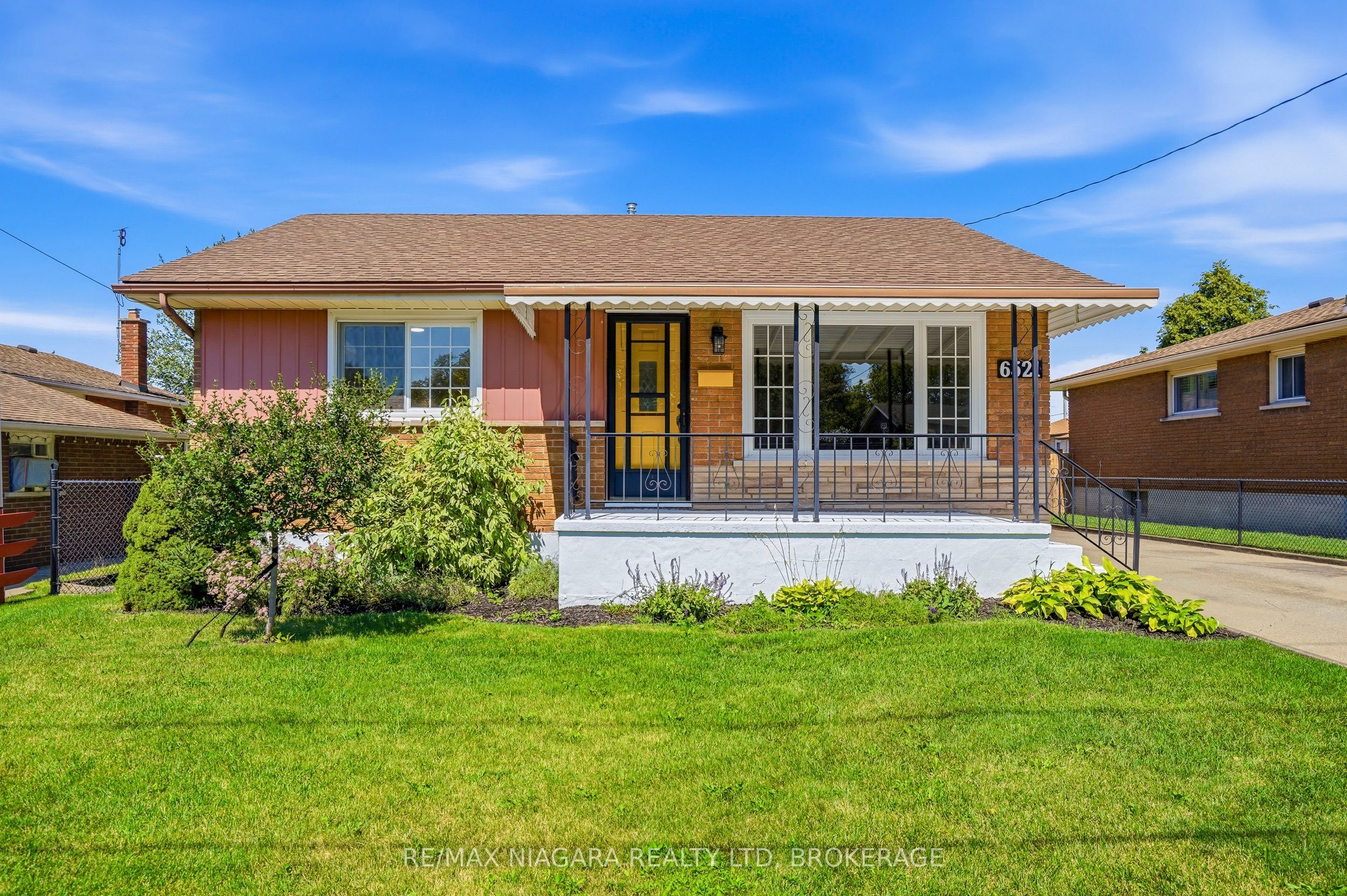 6521 Caledonia Street Property Photo 3
