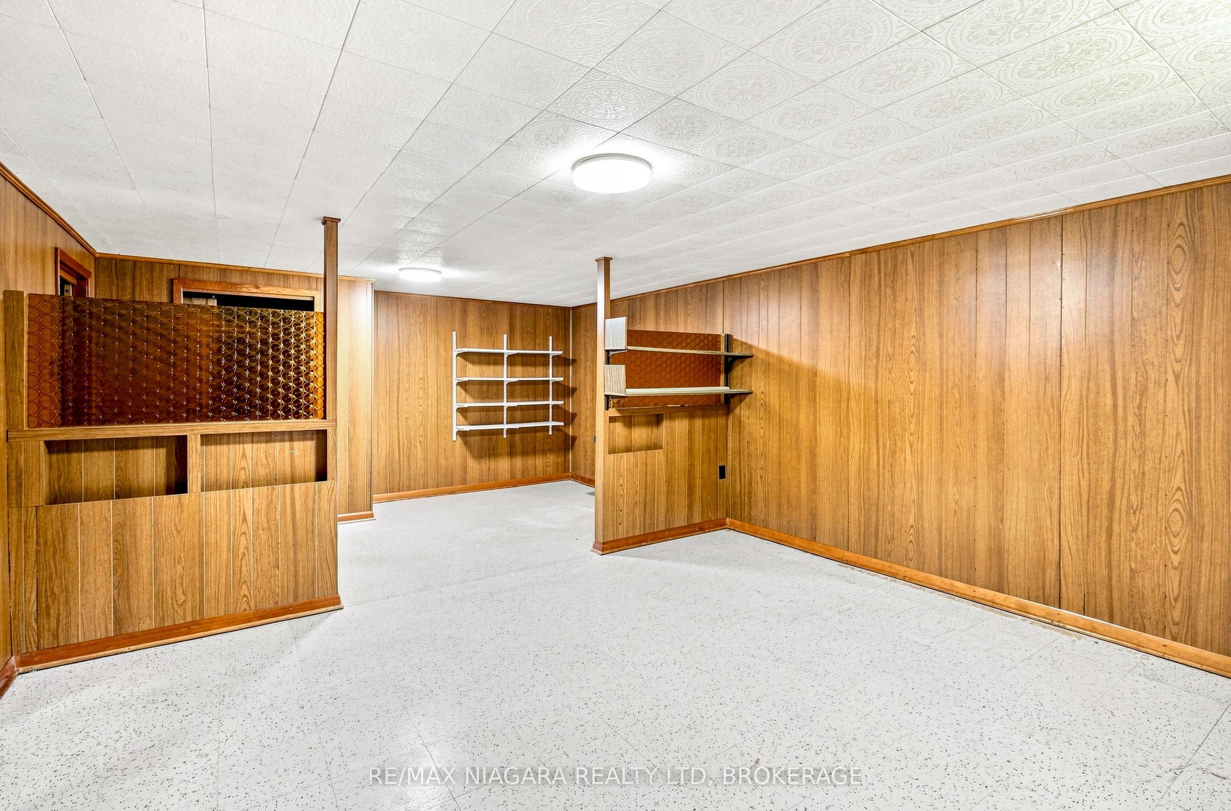 6521 Caledonia Street Property Photo 22