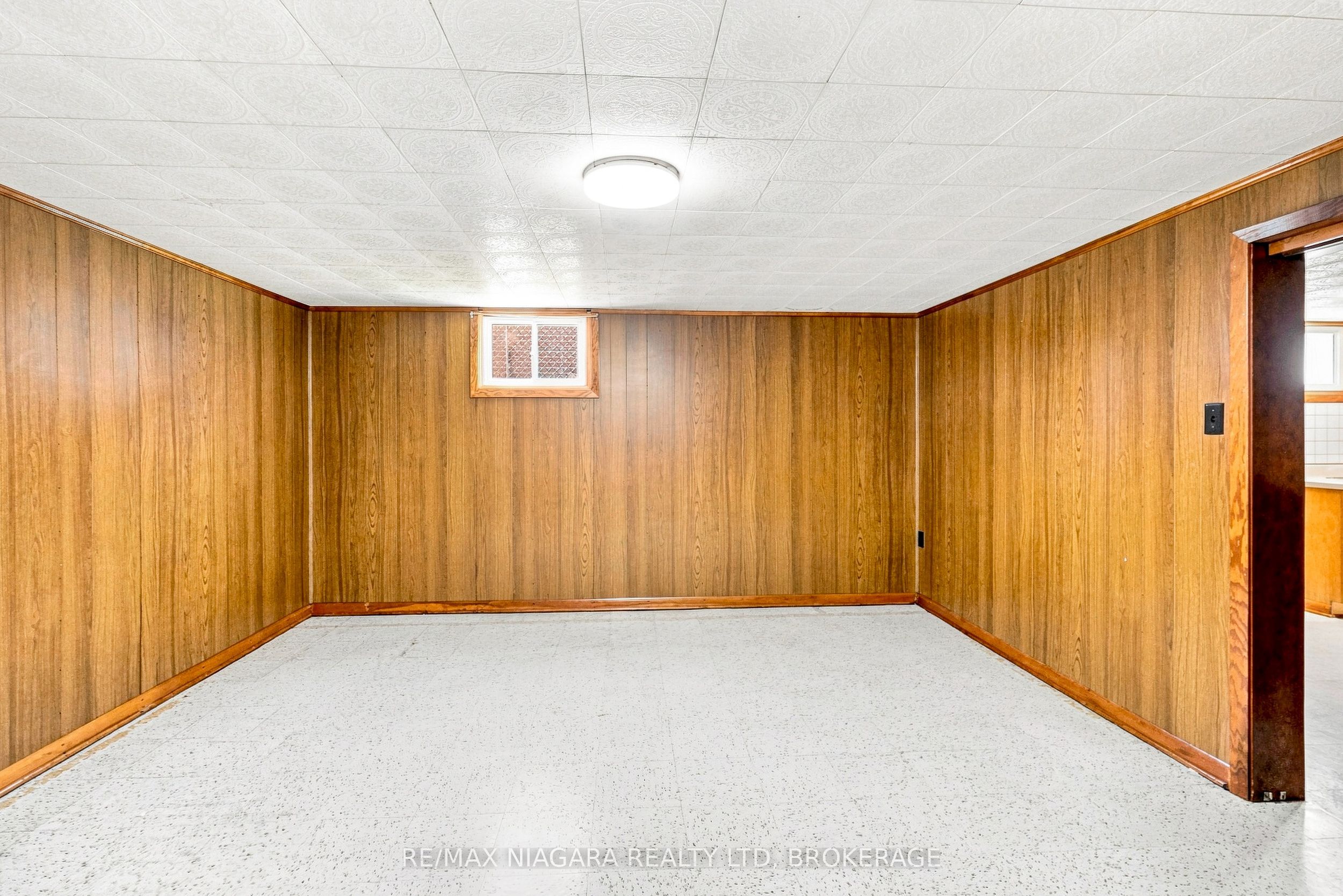6521 Caledonia Street Property Photo 23