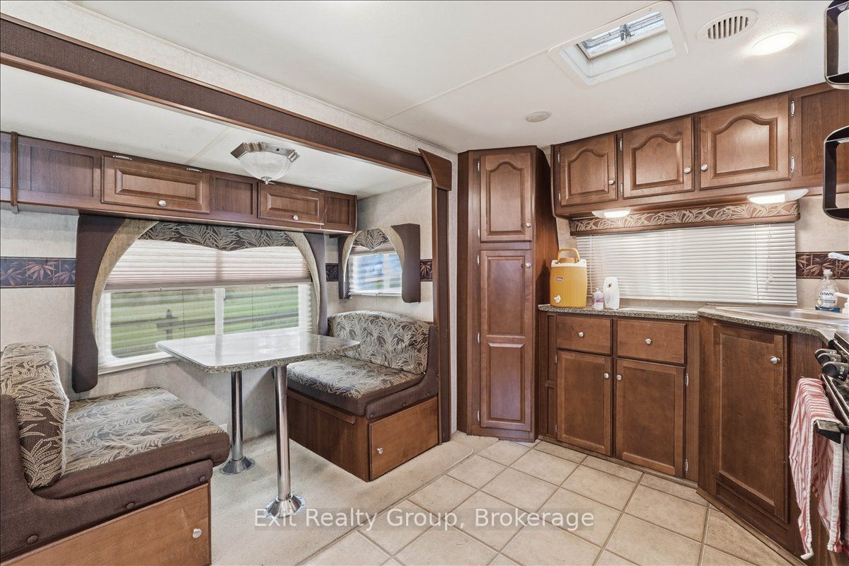 71 Cooke Lane Property Photo 14