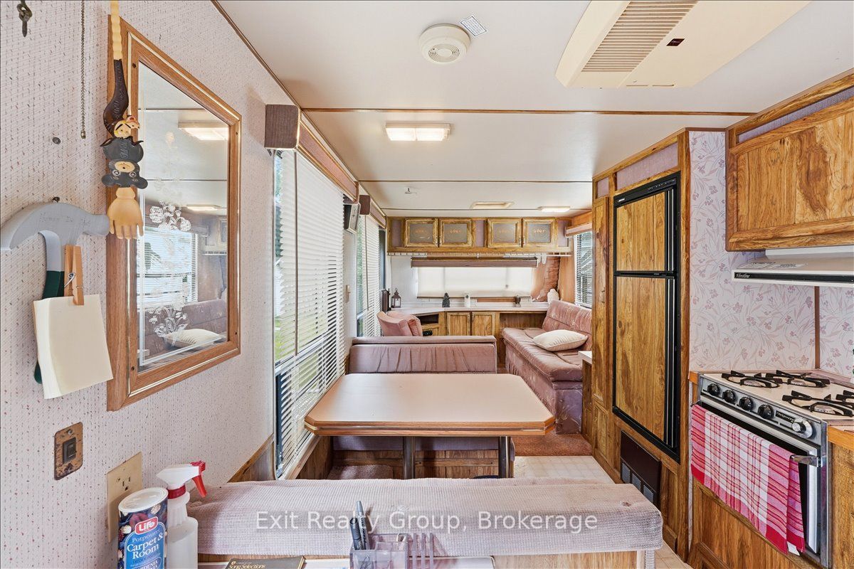 71 Cooke Lane Property Photo 17